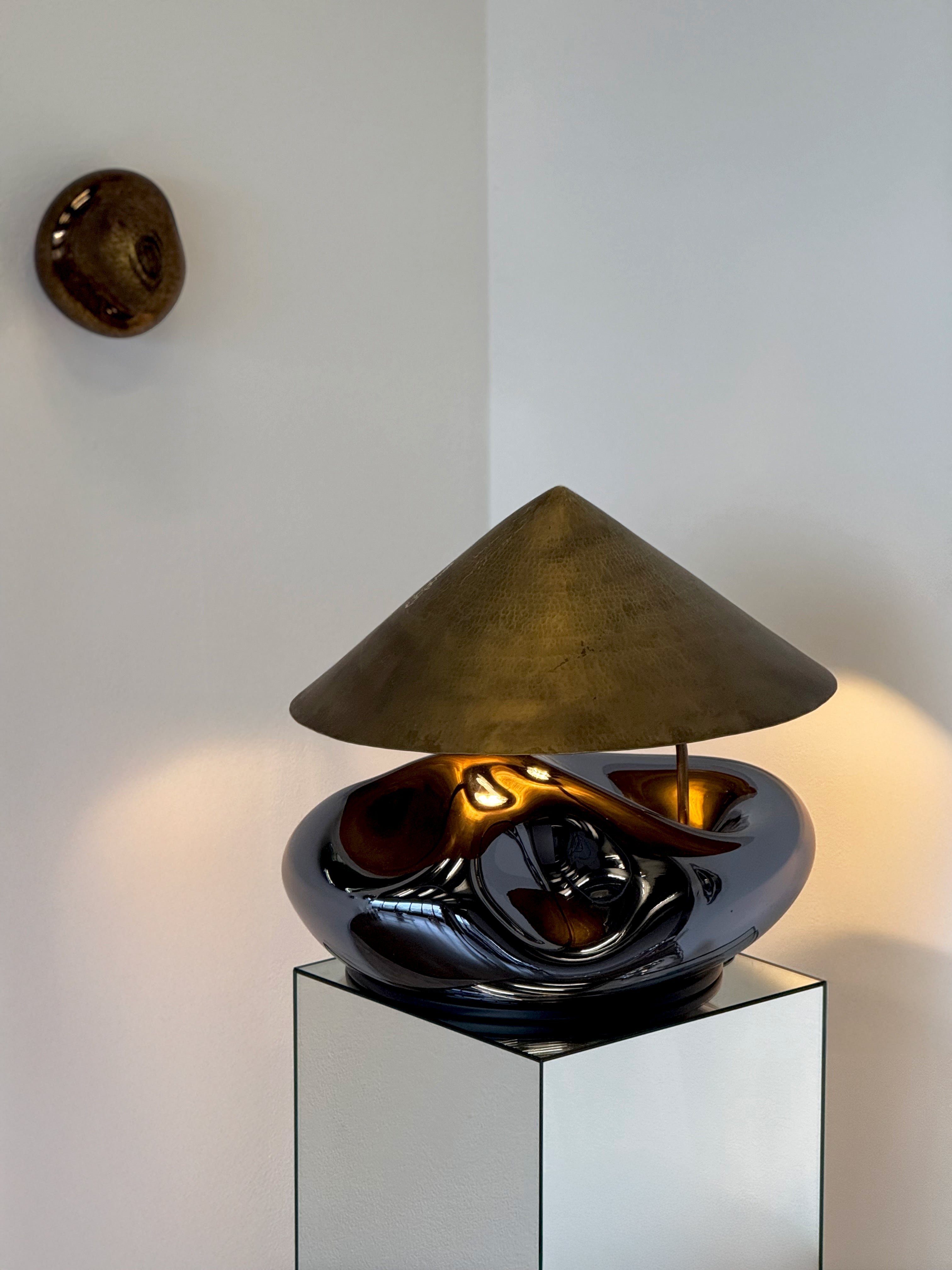 'Obsidian Lamp' Table Lamp