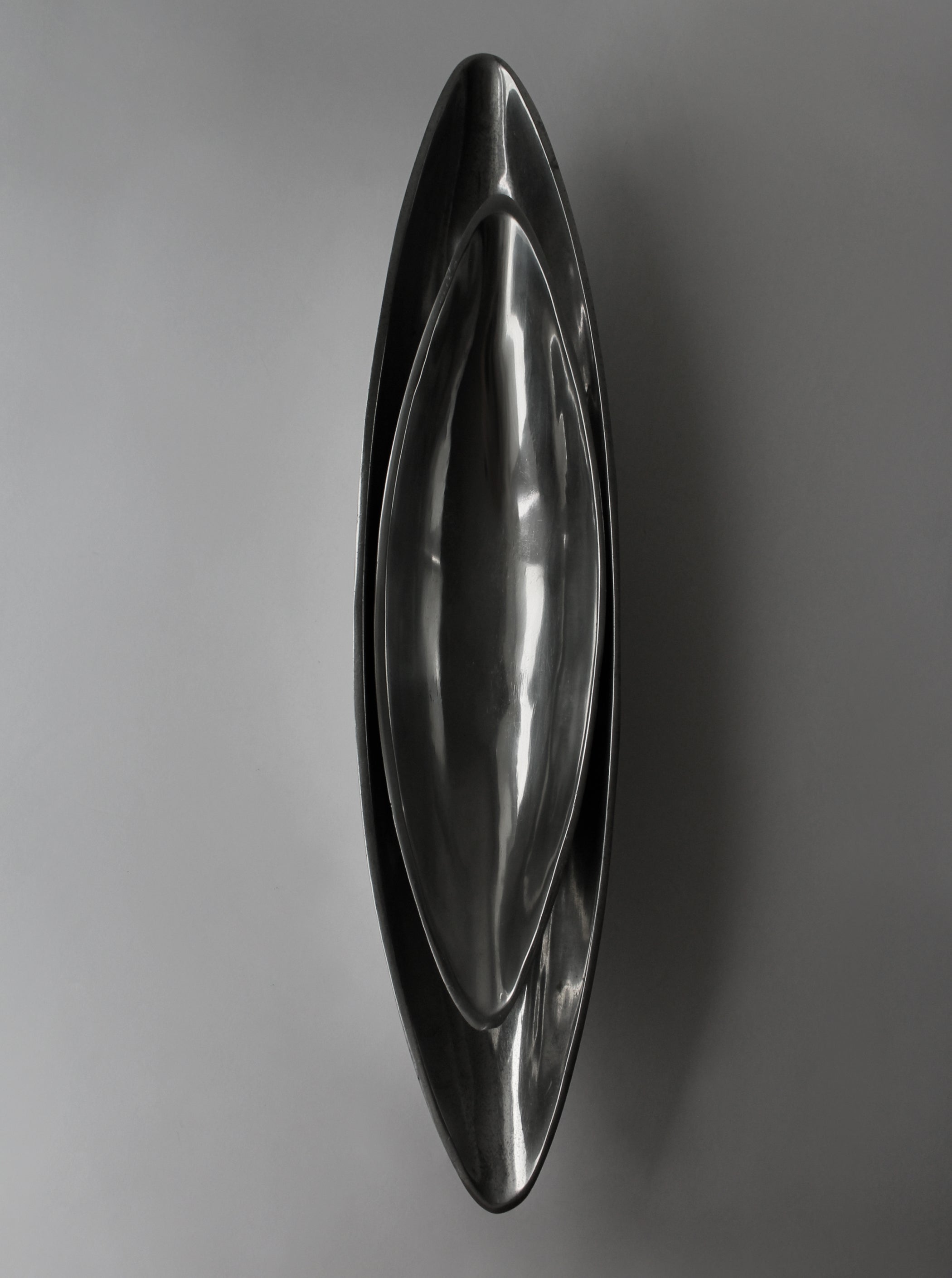 Polished Aluminum Medium Long Deep Bowl