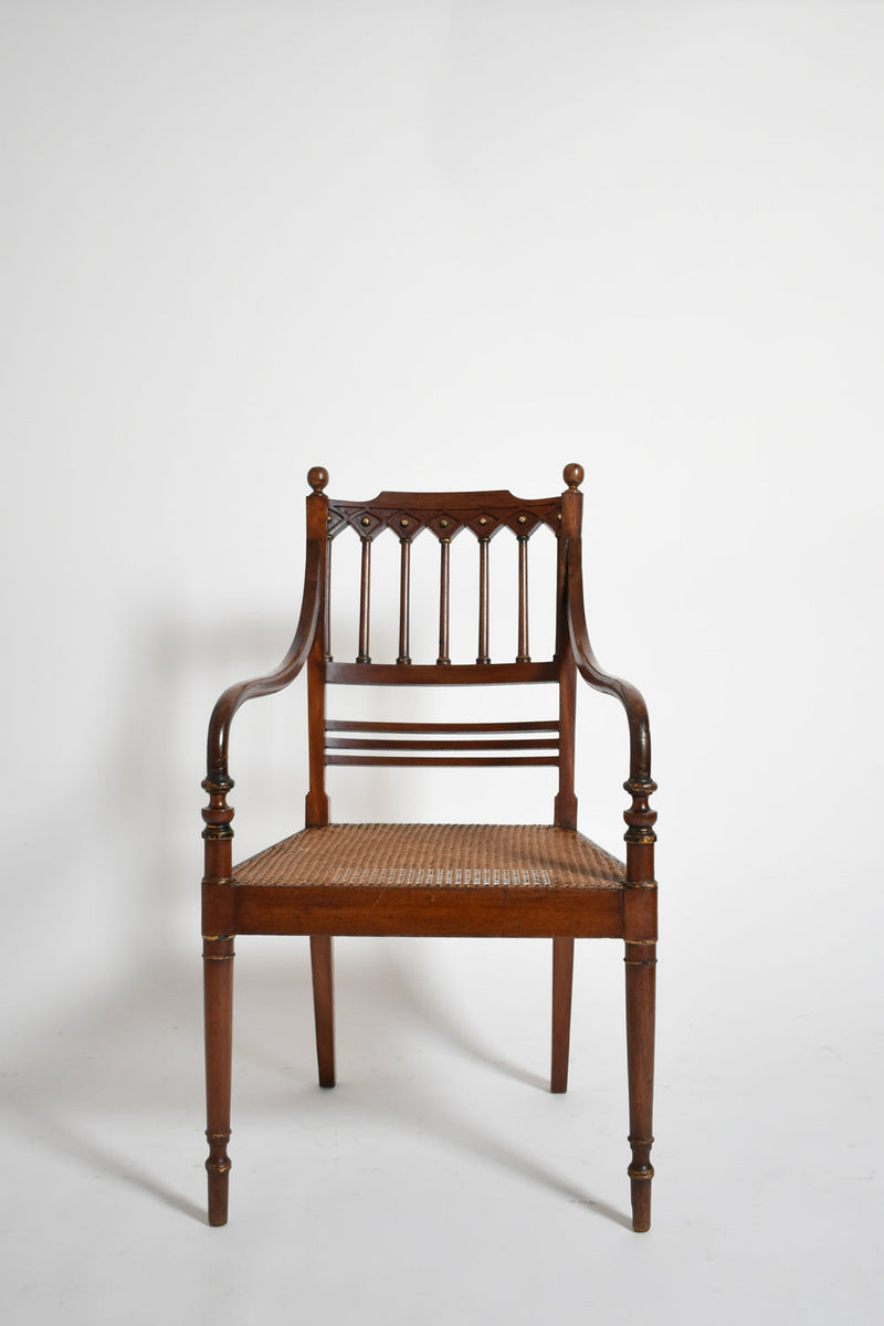 Pair of George III style armchairs, XIXth c. — front view of woven cane seat
