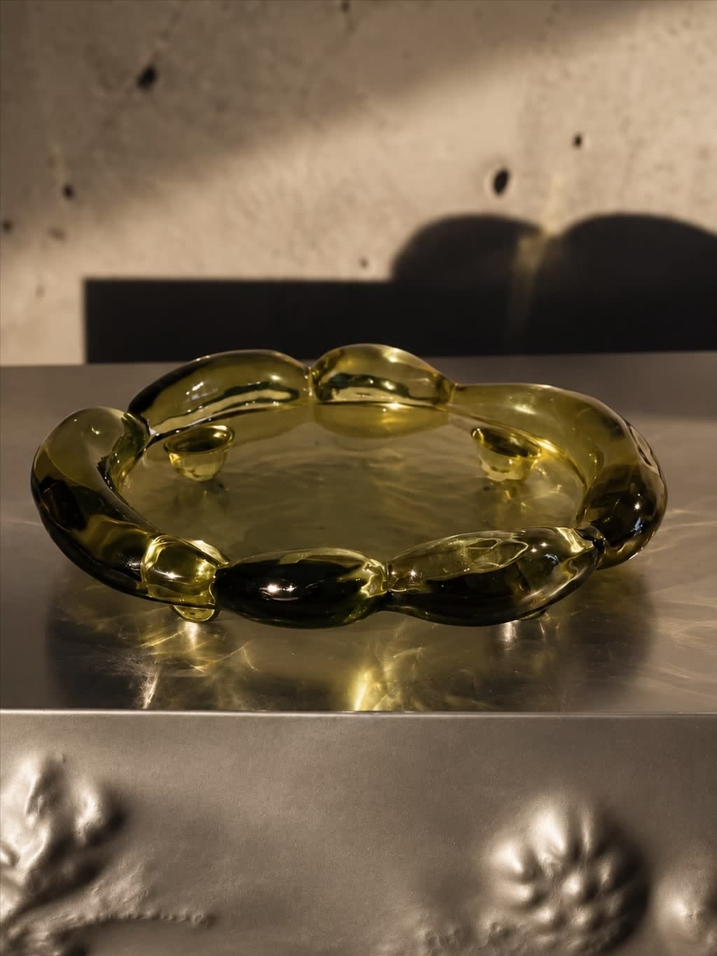 Moll 1.0 Tray — detail view