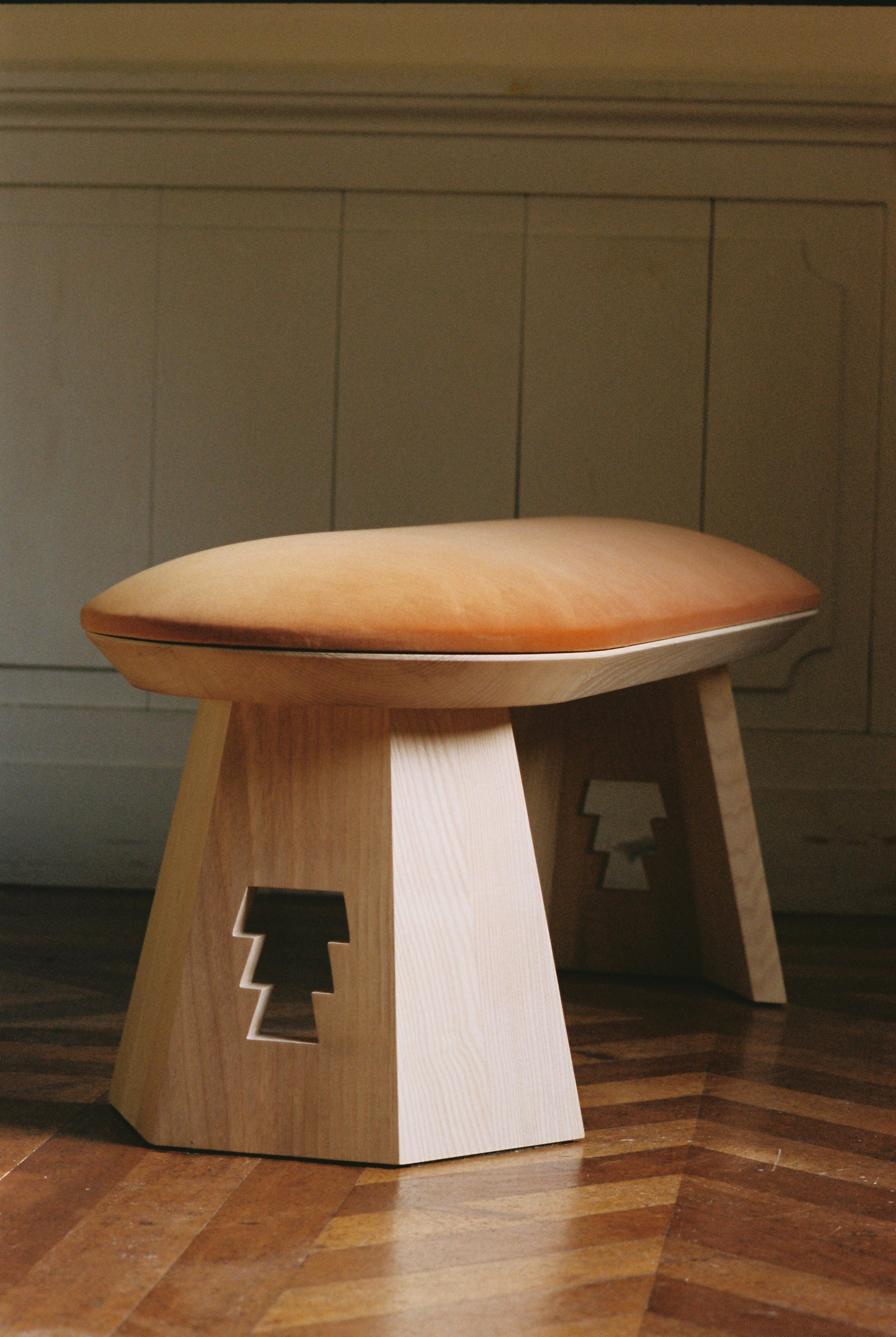 CARMO BENCH — view 9