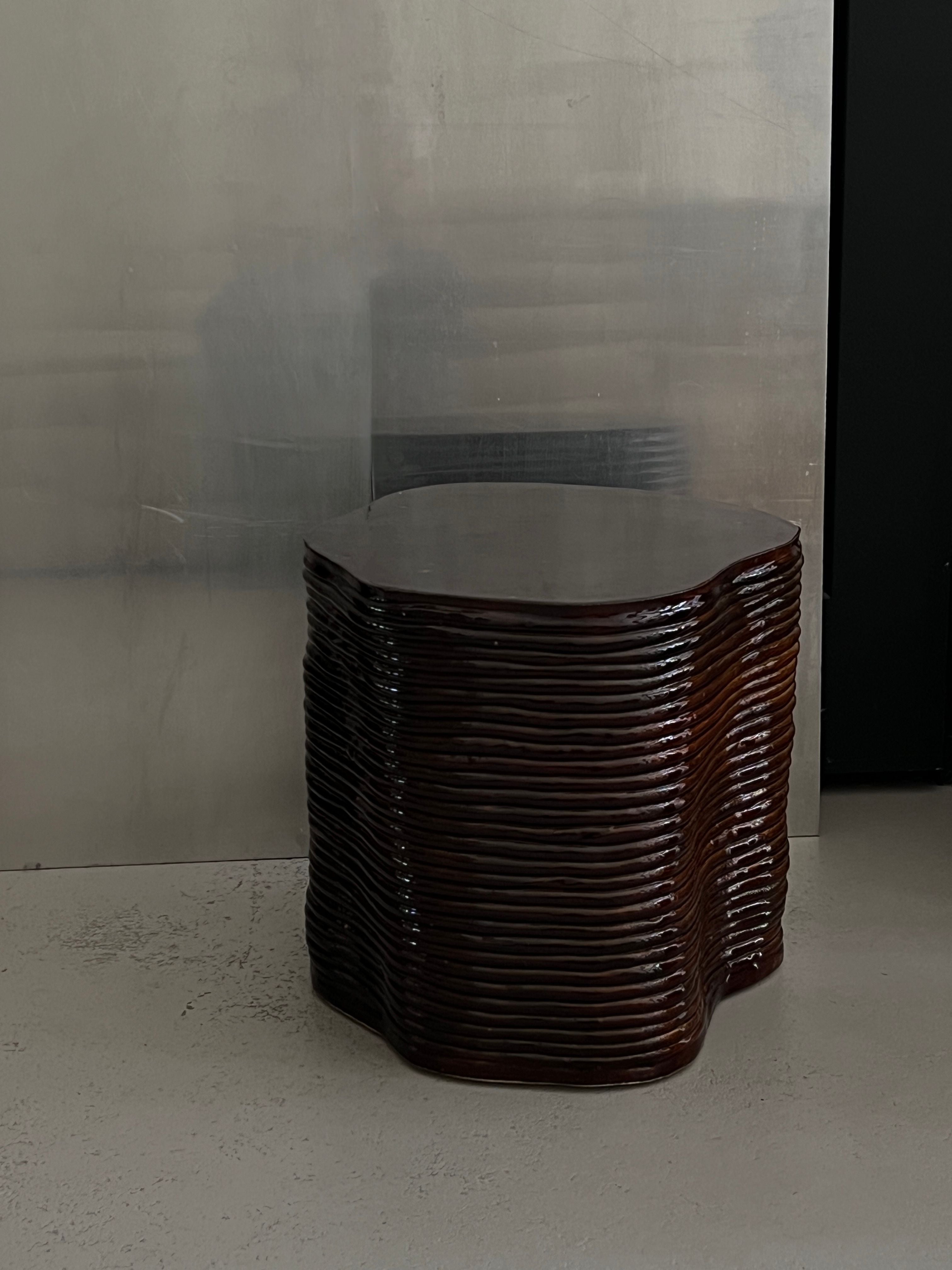 Handsculpted Ceramic Stool Chocolate Gloss — side angle