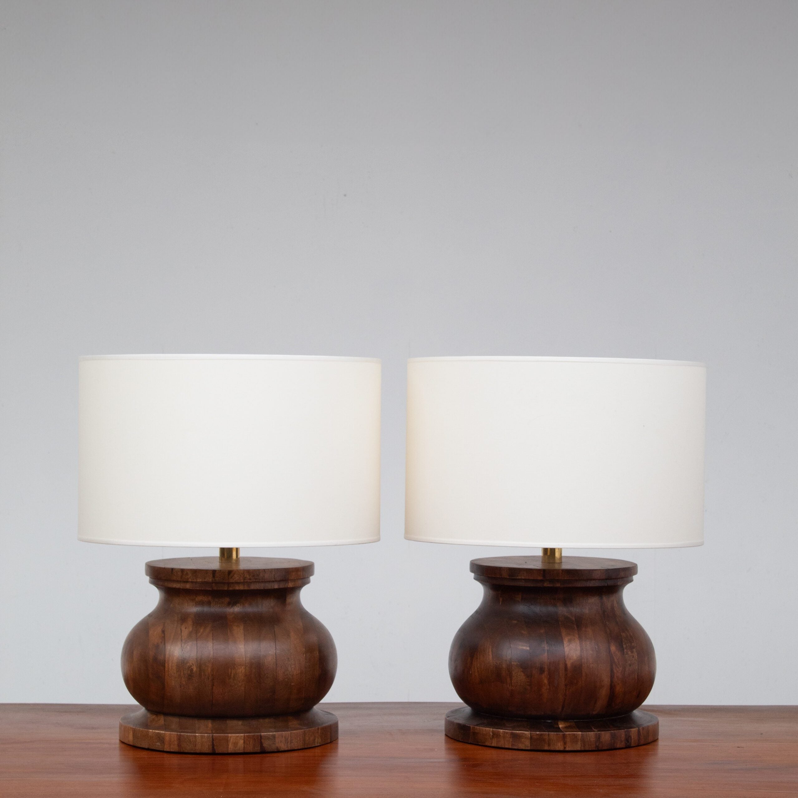Sculptural Walnut Table Lamp — close-up