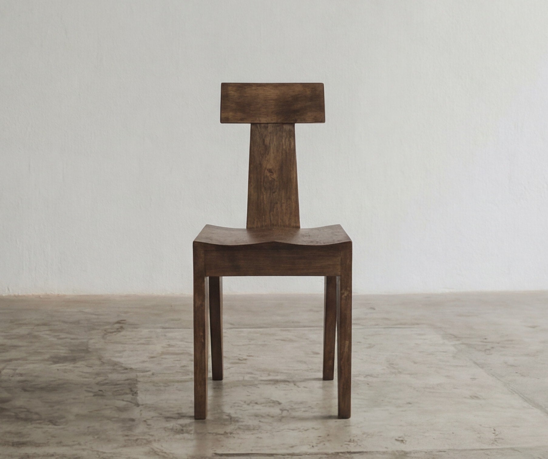 T CHAIR — detail view