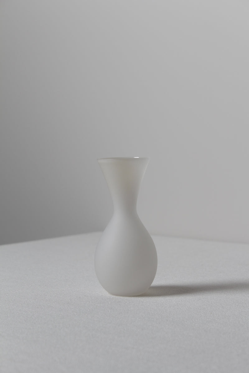 Small Vase in Bone by Verre d'Onge | The Oblist