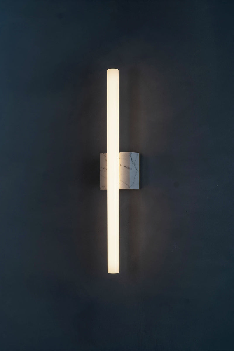 NEA MARBLE 50 — close-up of marble base with illuminated light bar