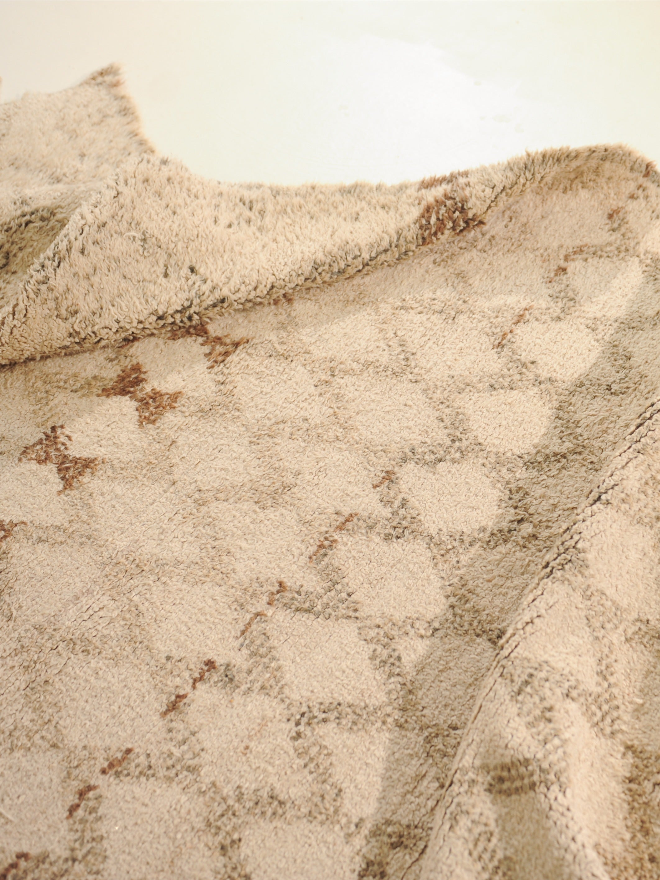 Ivory Moroccan Beni Ouarain Berber Rug 270 x 170cm