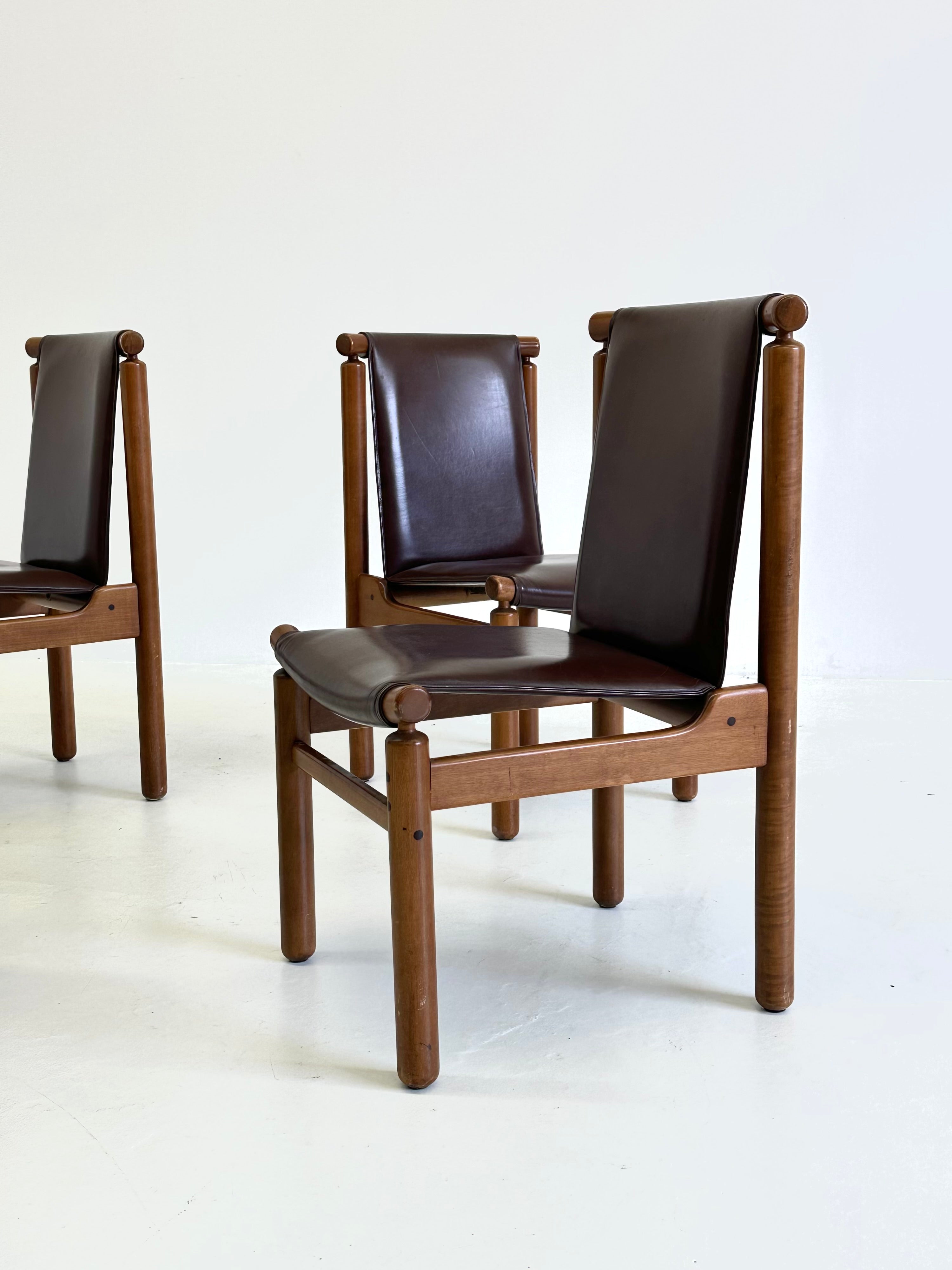 Set of Tapiovaara dining chairs by La Permanente Cantù — view 11