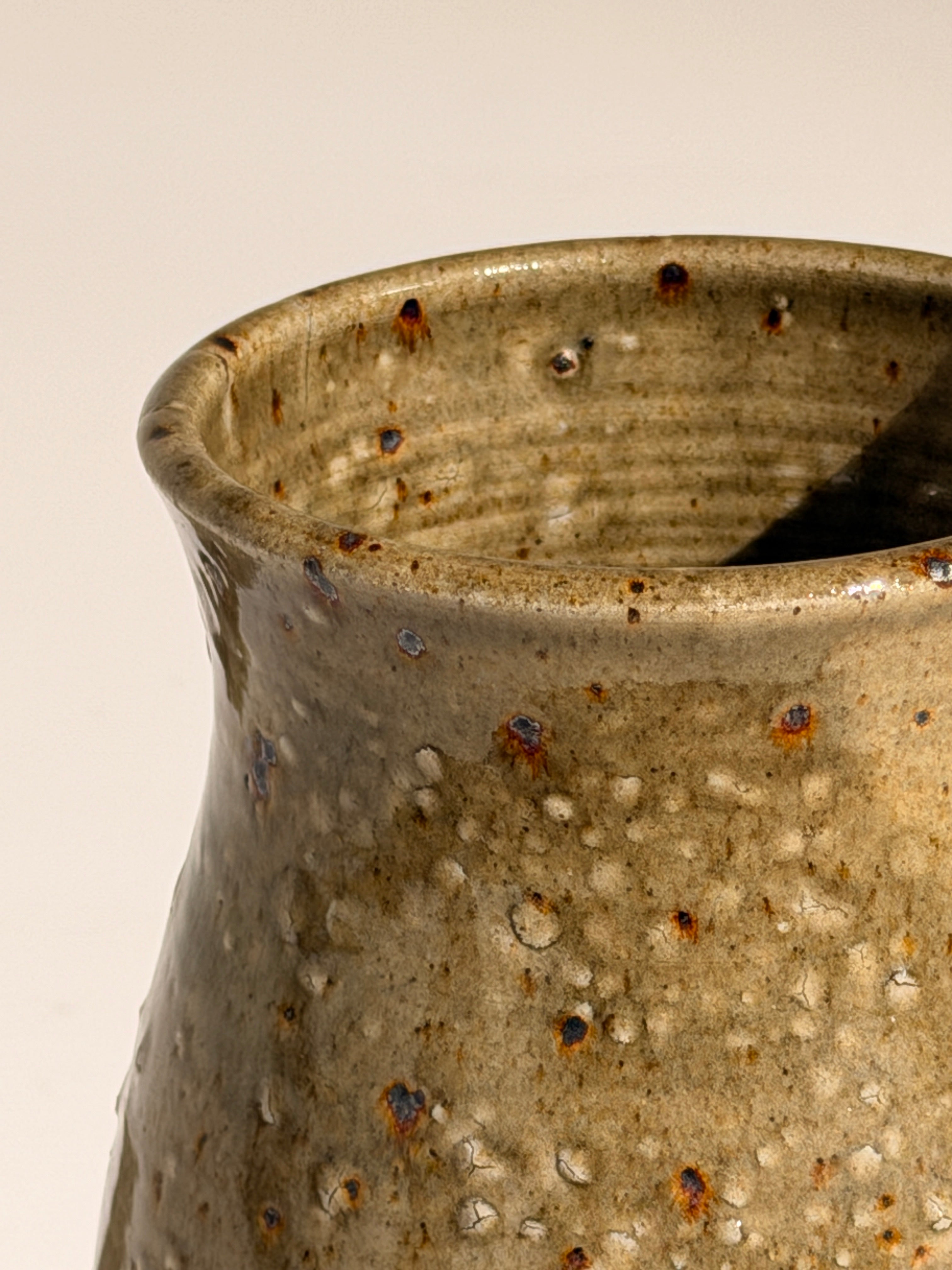 Large Glazed Stoneware Vase by Poterie de la Gauche, 1970 — close-up of textured ceramic surface