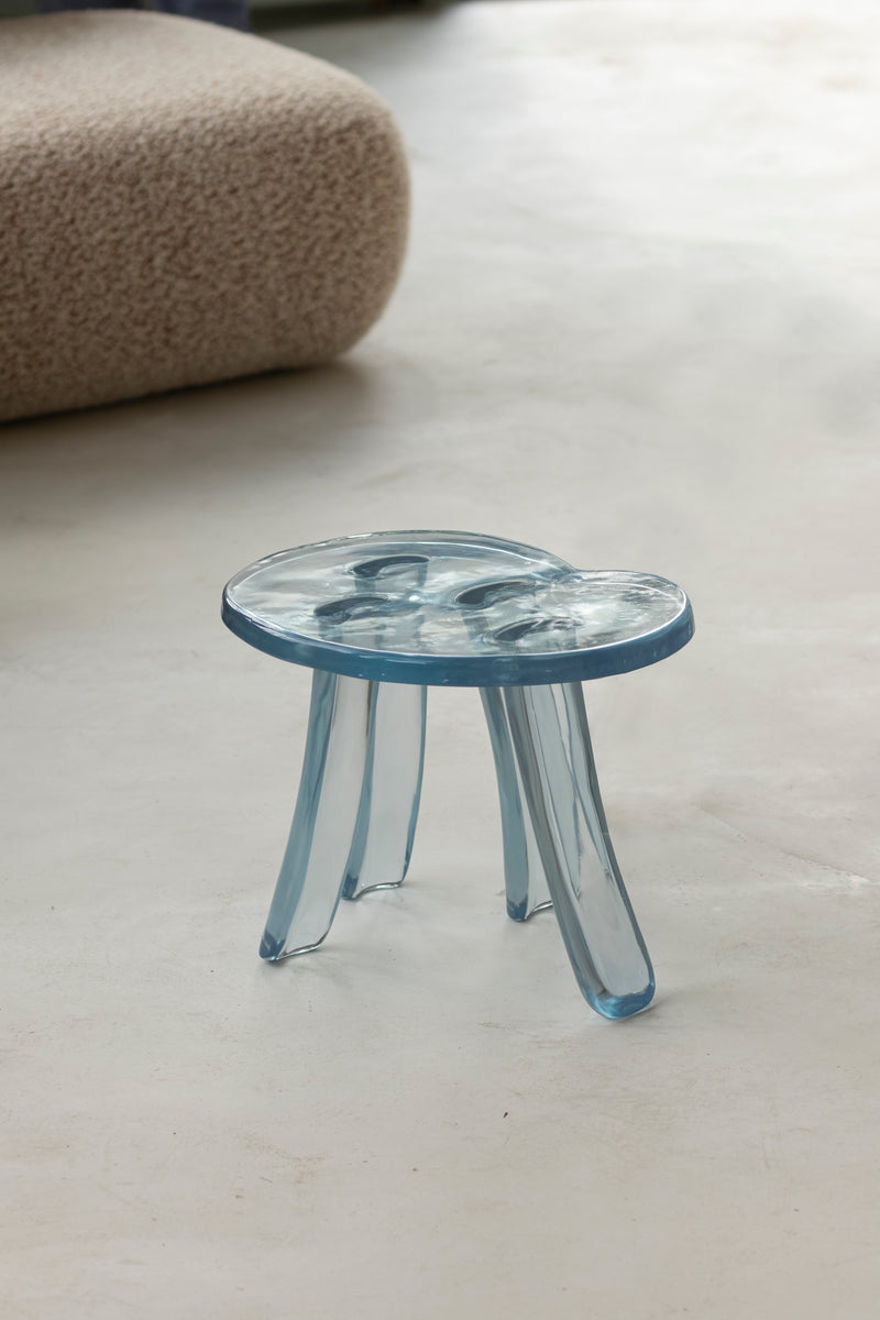 Lung 2.0 Blue Side Table — detail view