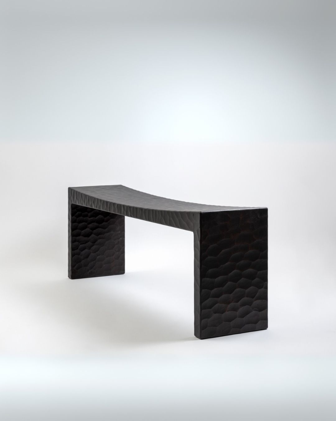 'Basilio' Bench - Giuseppe Rivadossi — detail view