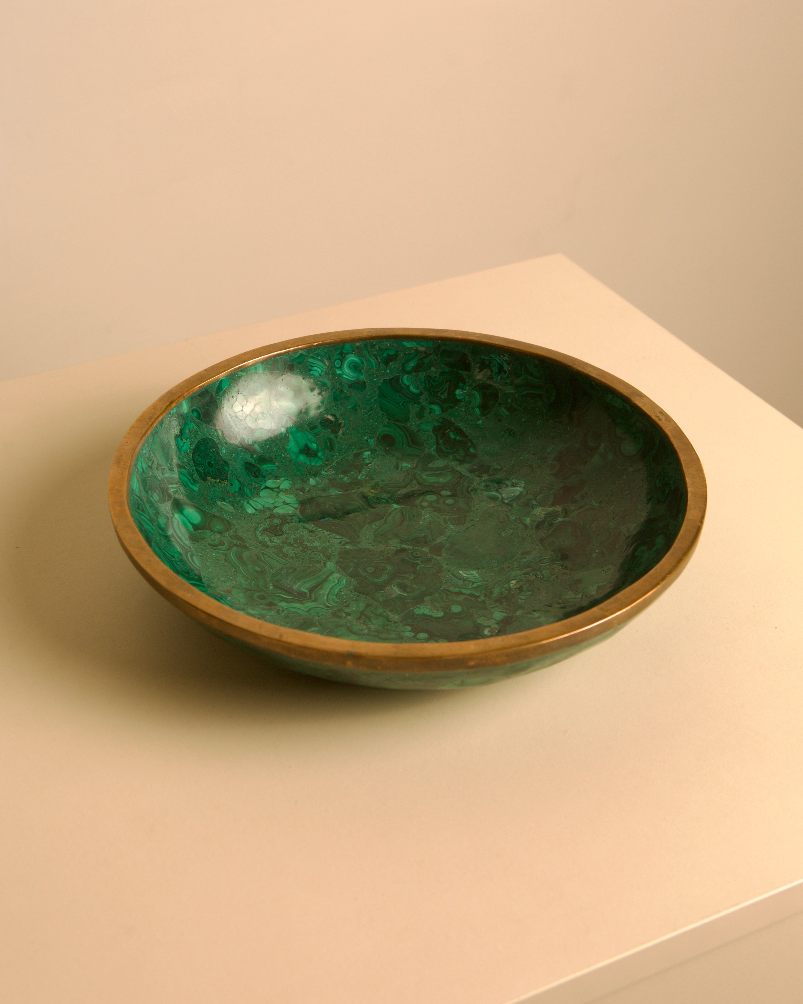 Large Italian malachite and brass bowl, 1960s by Treaptyque | The Oblist