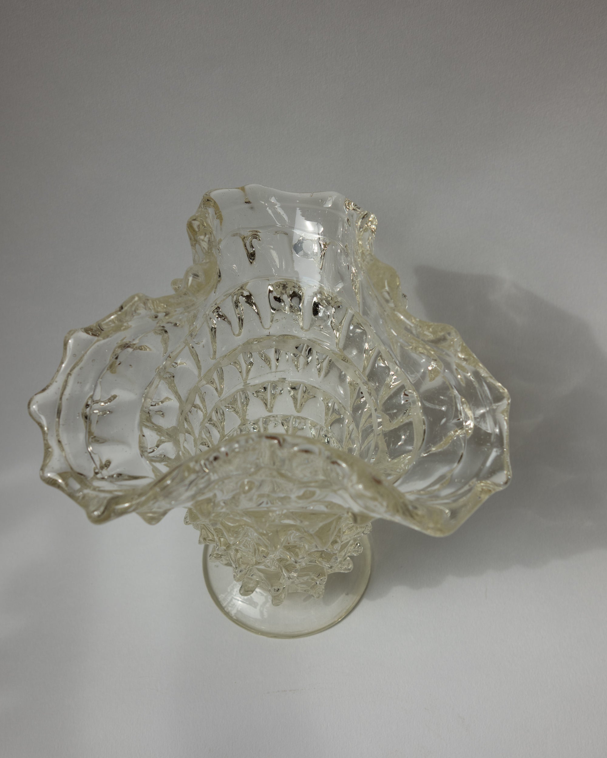 Ercole Barovier "Rostrato" Murano Glass Vase Attr. | Barovier&Toso - c. 1940s — close-up