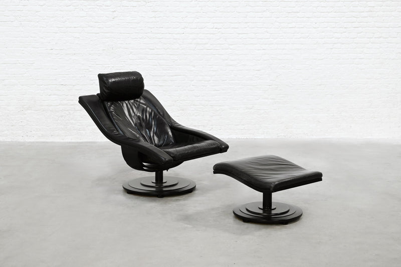 Swivel Lounge Chair and Ottoman by Takashi Okamura for Nelo Möbel Sweden — close-up of black leather upholstery