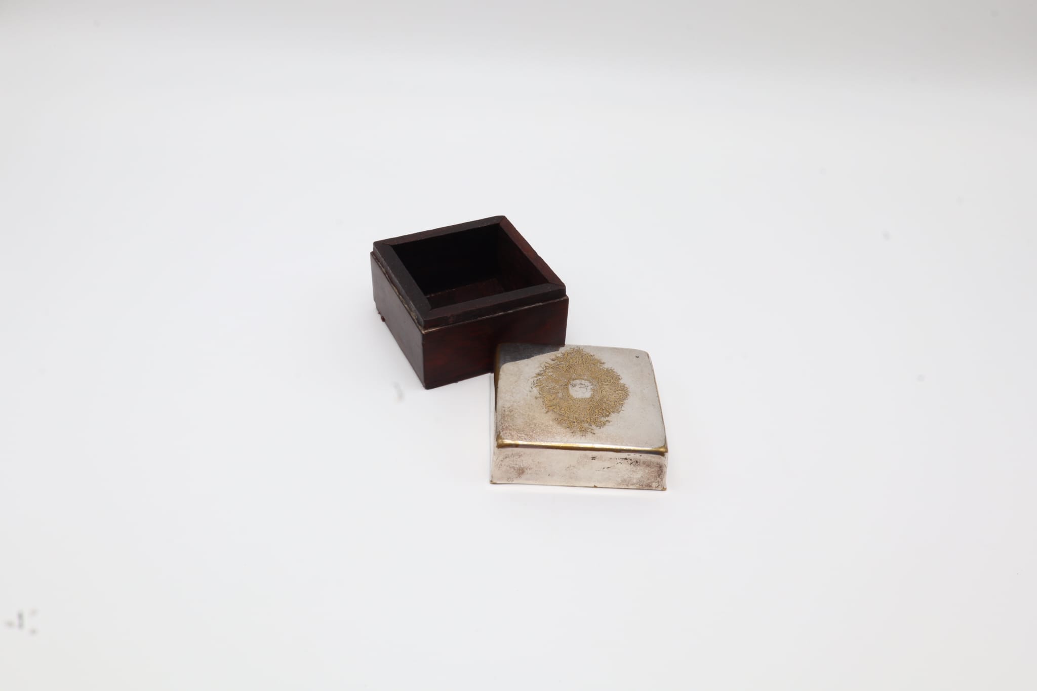 Mid-Century Modern Hardwood & Silver-Plated Trinket Box – Finland, 1950s-1960s — side angle