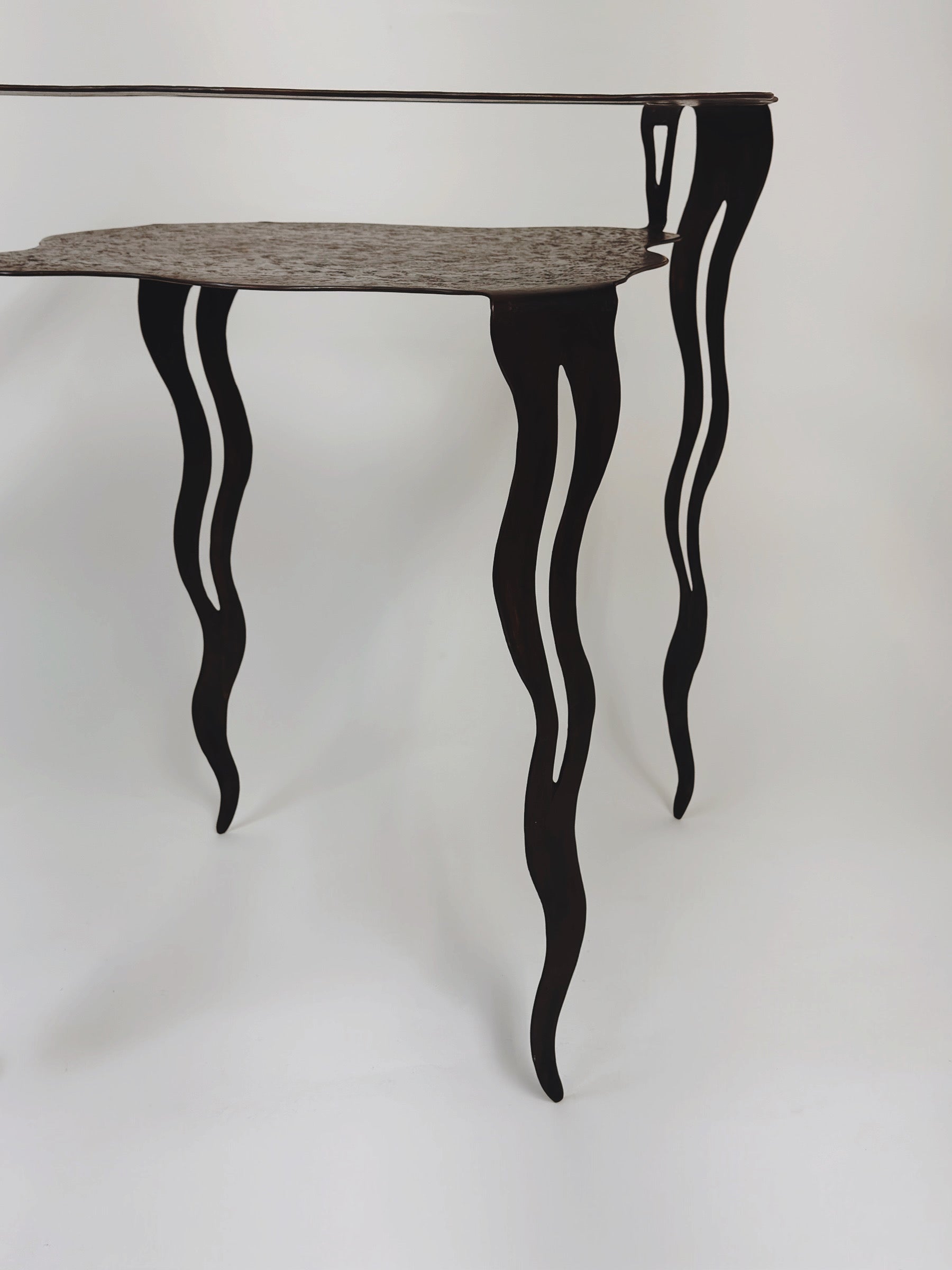 Steel Console Table by Arnaud Maurer — detail view