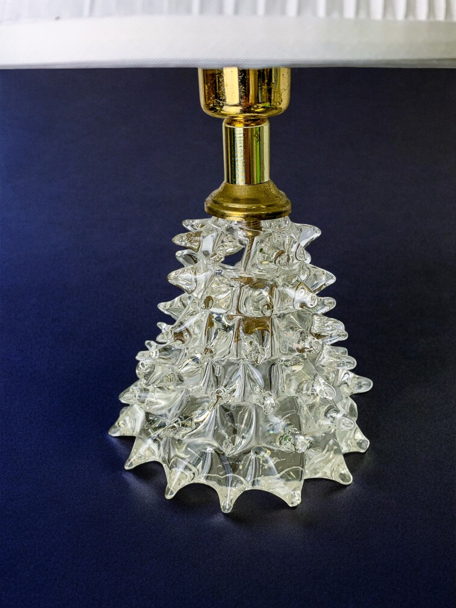 Barovier Murano Rostrato Glass and Brass Table Lamp, Italy 1940s — side angle
