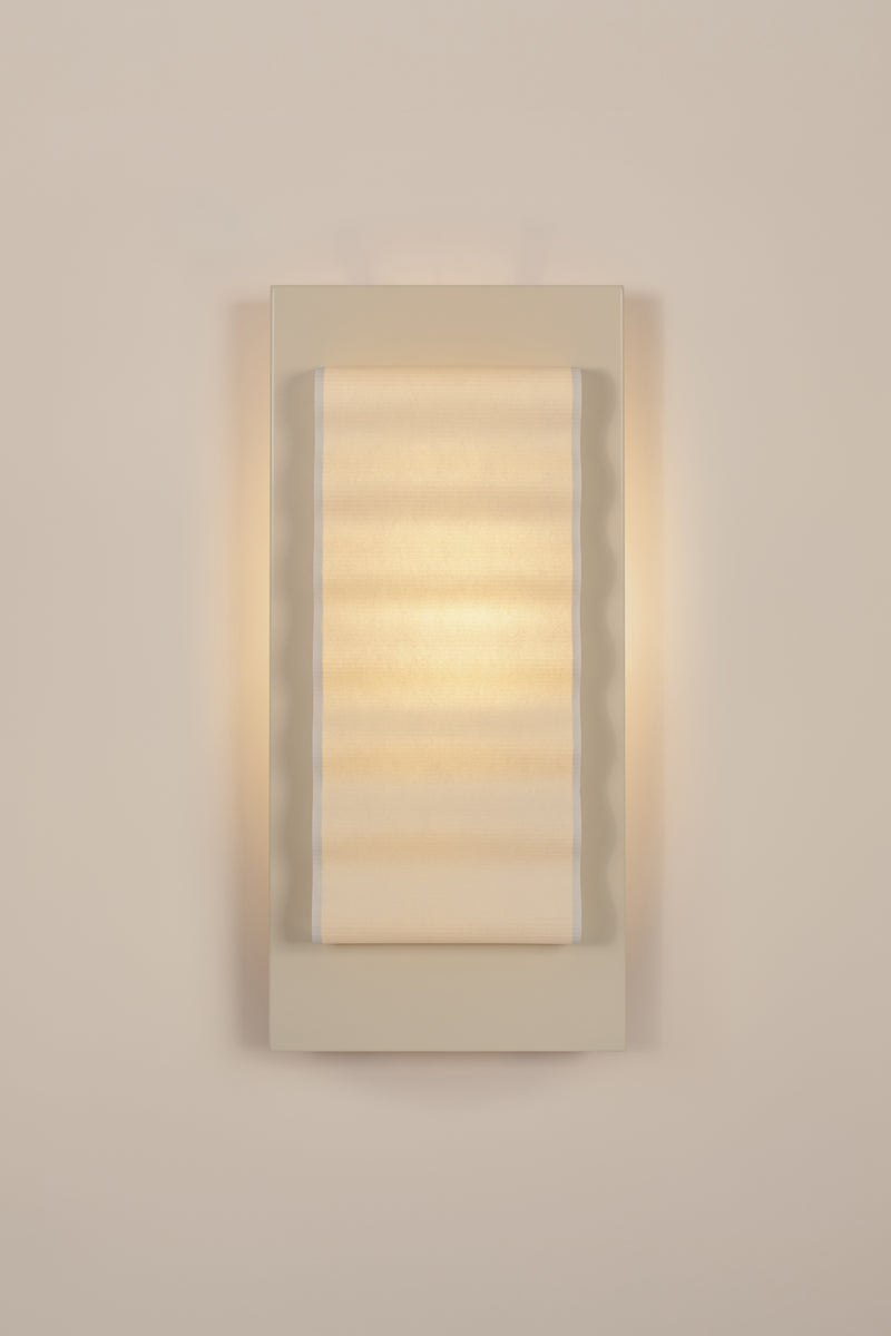 "Frame" OW L by Violaine d'Harcourt | The Oblist