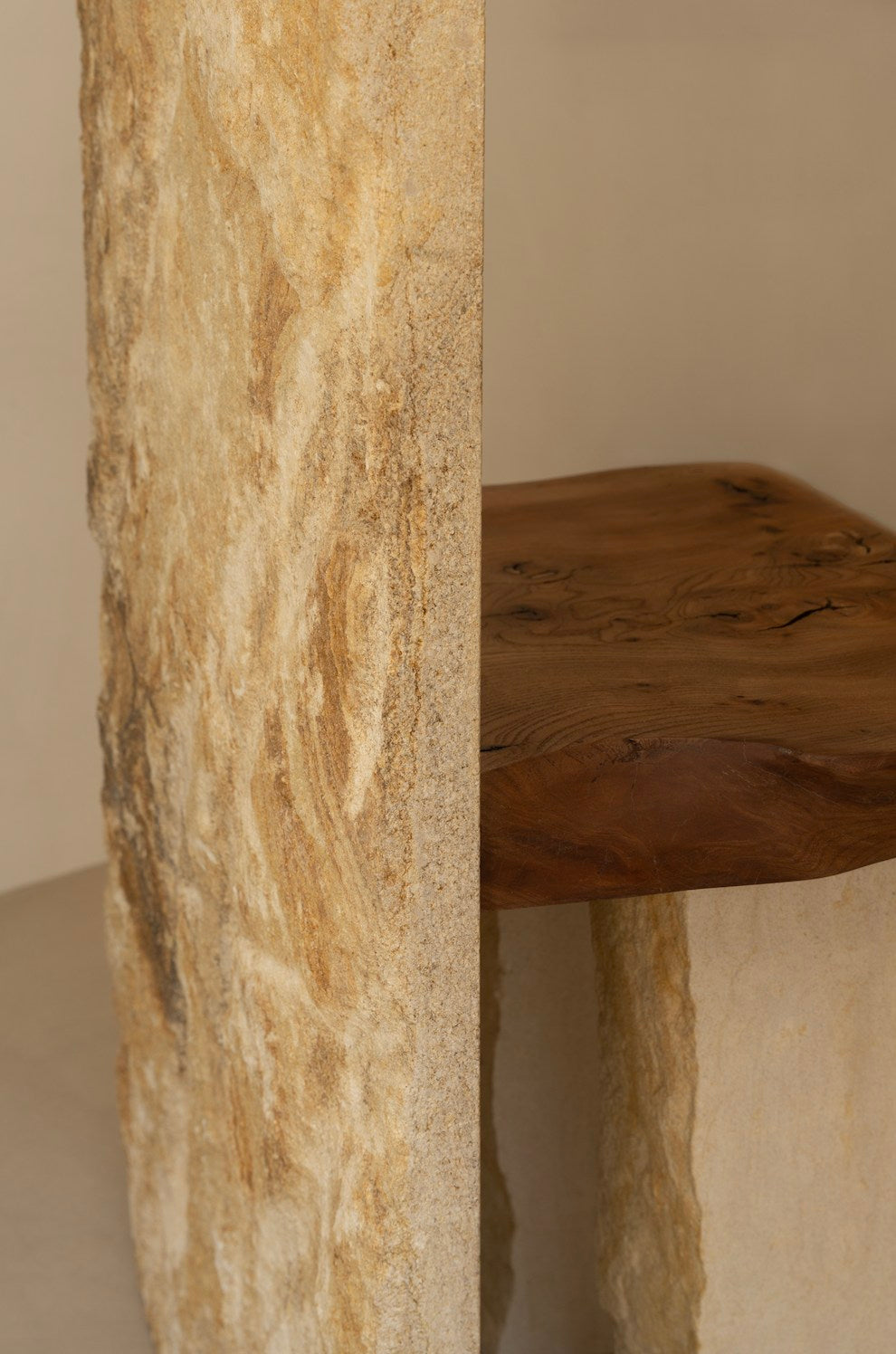 CHAIR ( 03 ) — detail view