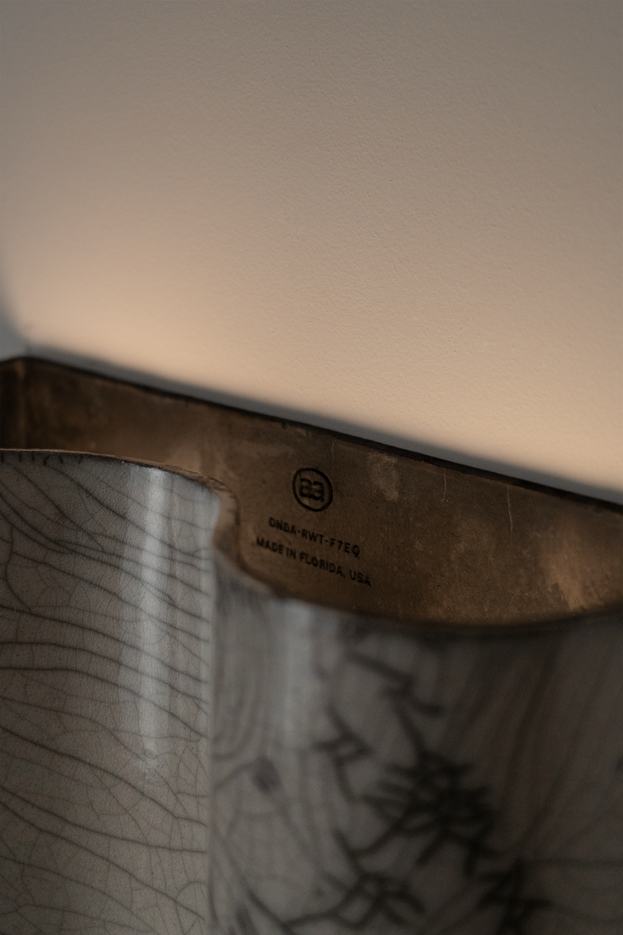 Onda Raku White — side angle