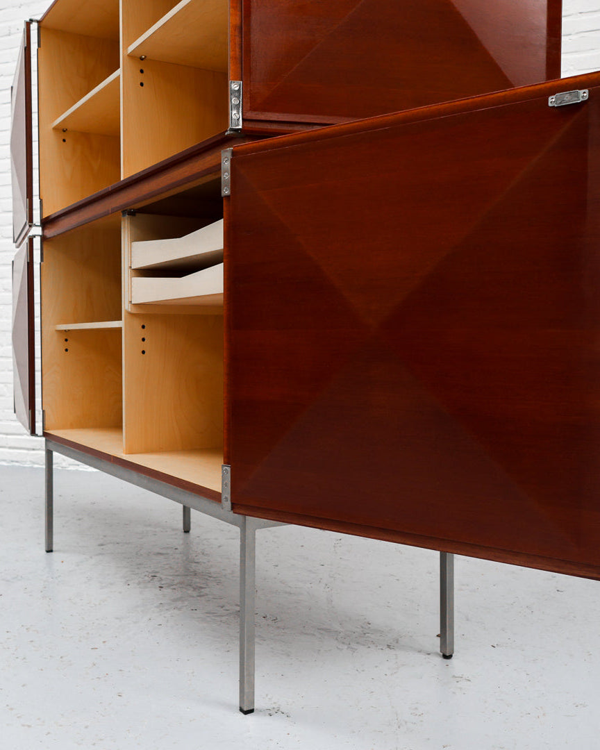 Behr 1307 Diamond Highboard 1960s