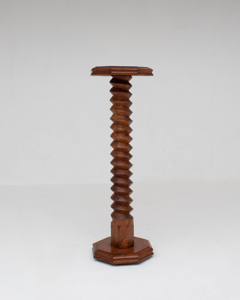 Hand-Carved Wooden Pedestal in Solid Walnut by Malata Antwerp | The Oblist