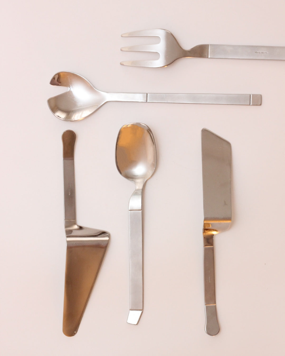 Mariscal Serving Cuttlery — detail view