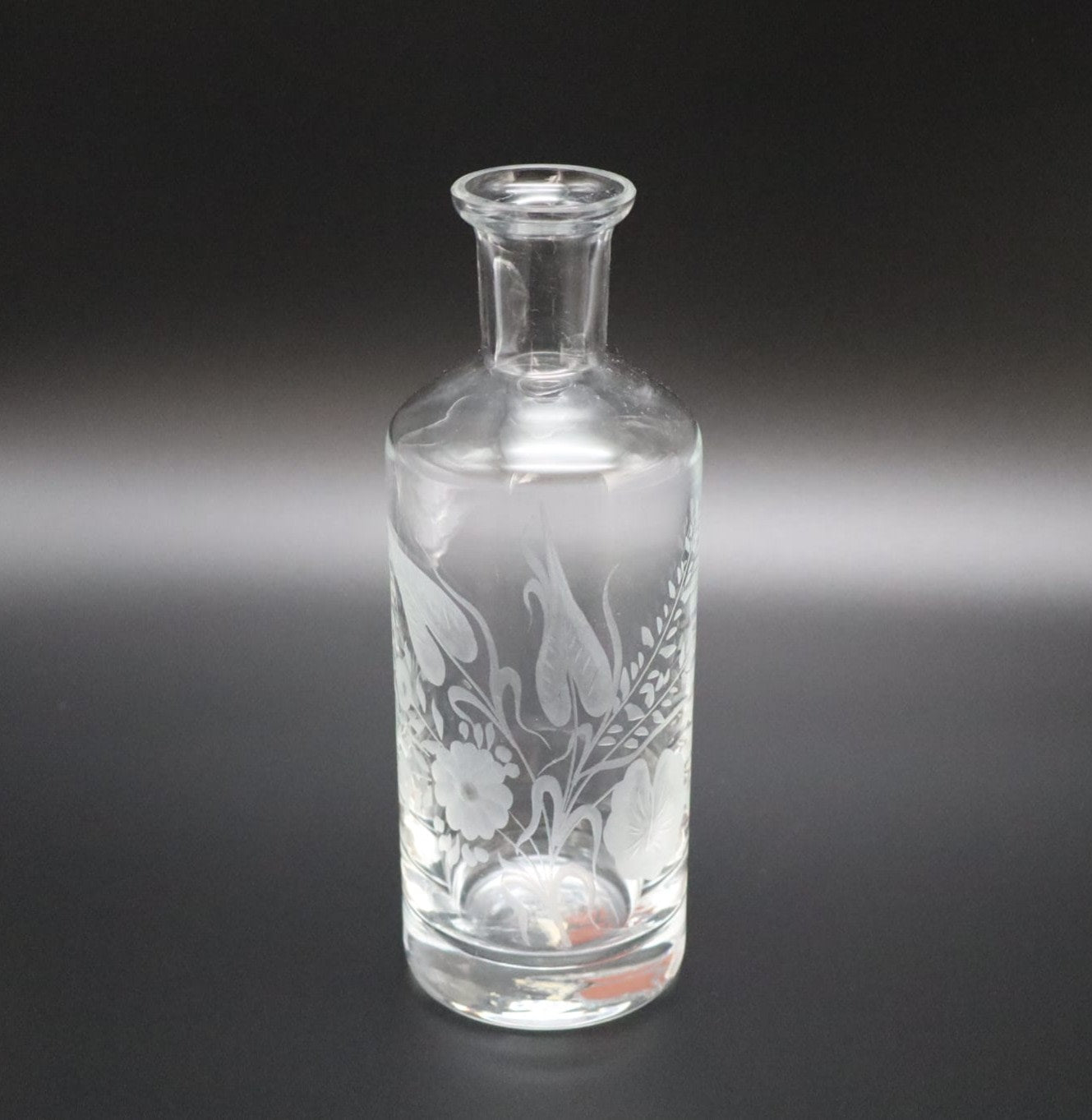Italian Bottle by Carlo Moretti, 1980s — close-up