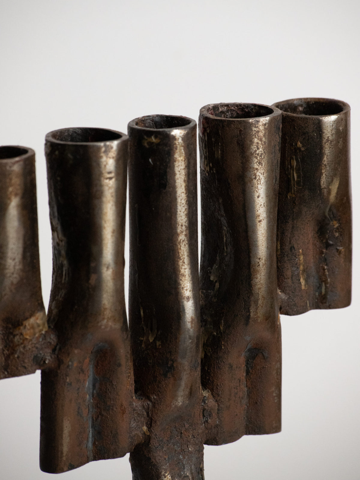 Tree-Form Brutalist Candelabra in Welded Iron, Five Arms, 1960s–1970s — view 9