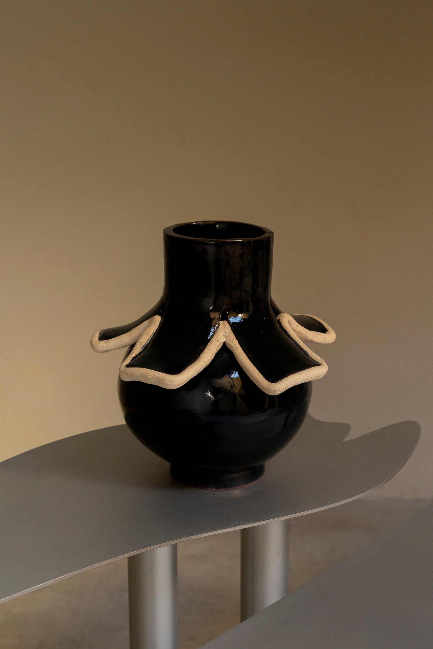 Vase 1/8 Navy Blue Ceramic Collection