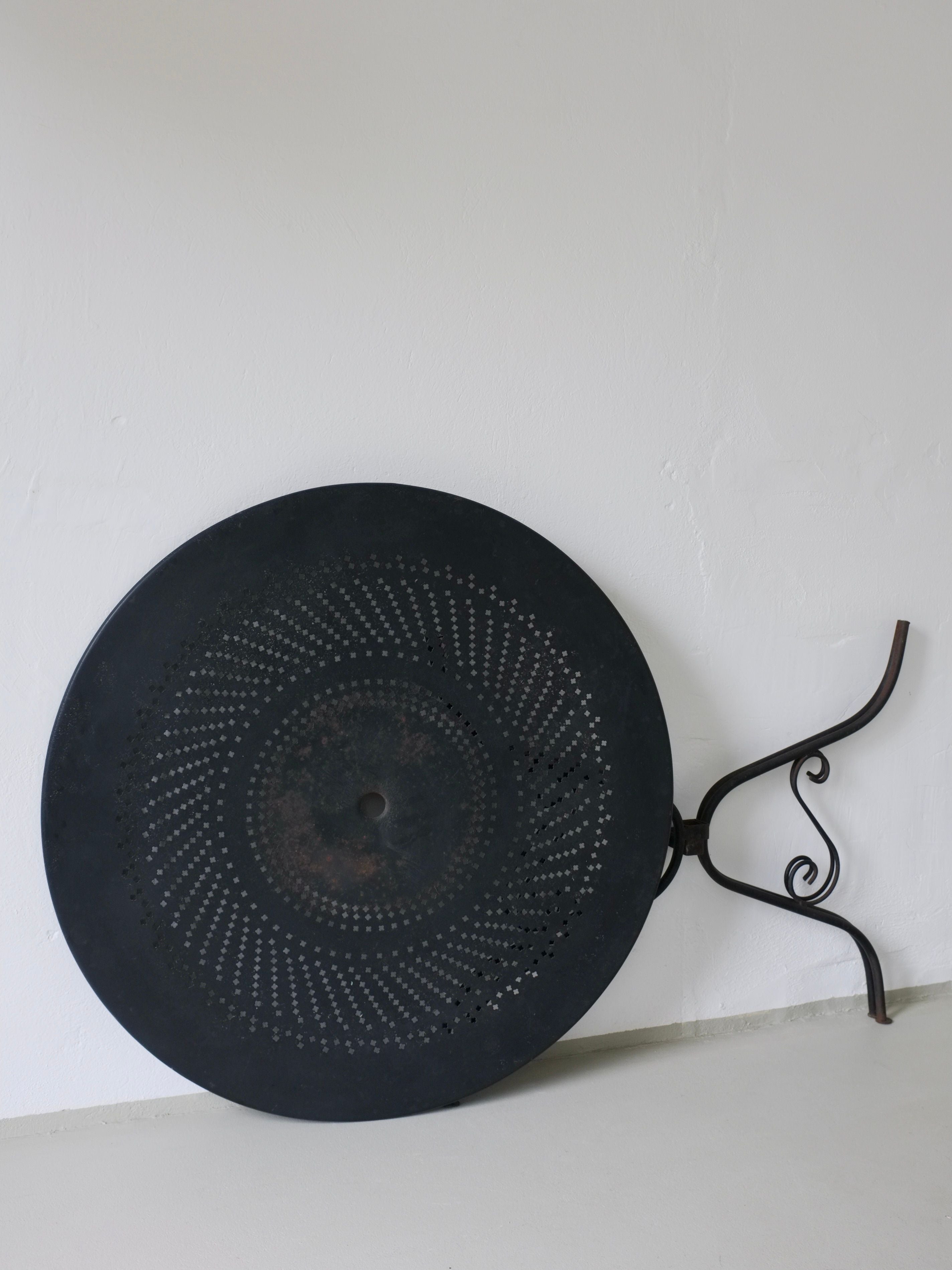 Ensemble de salle à manger de jardin en fer forgé, France des années 1950
