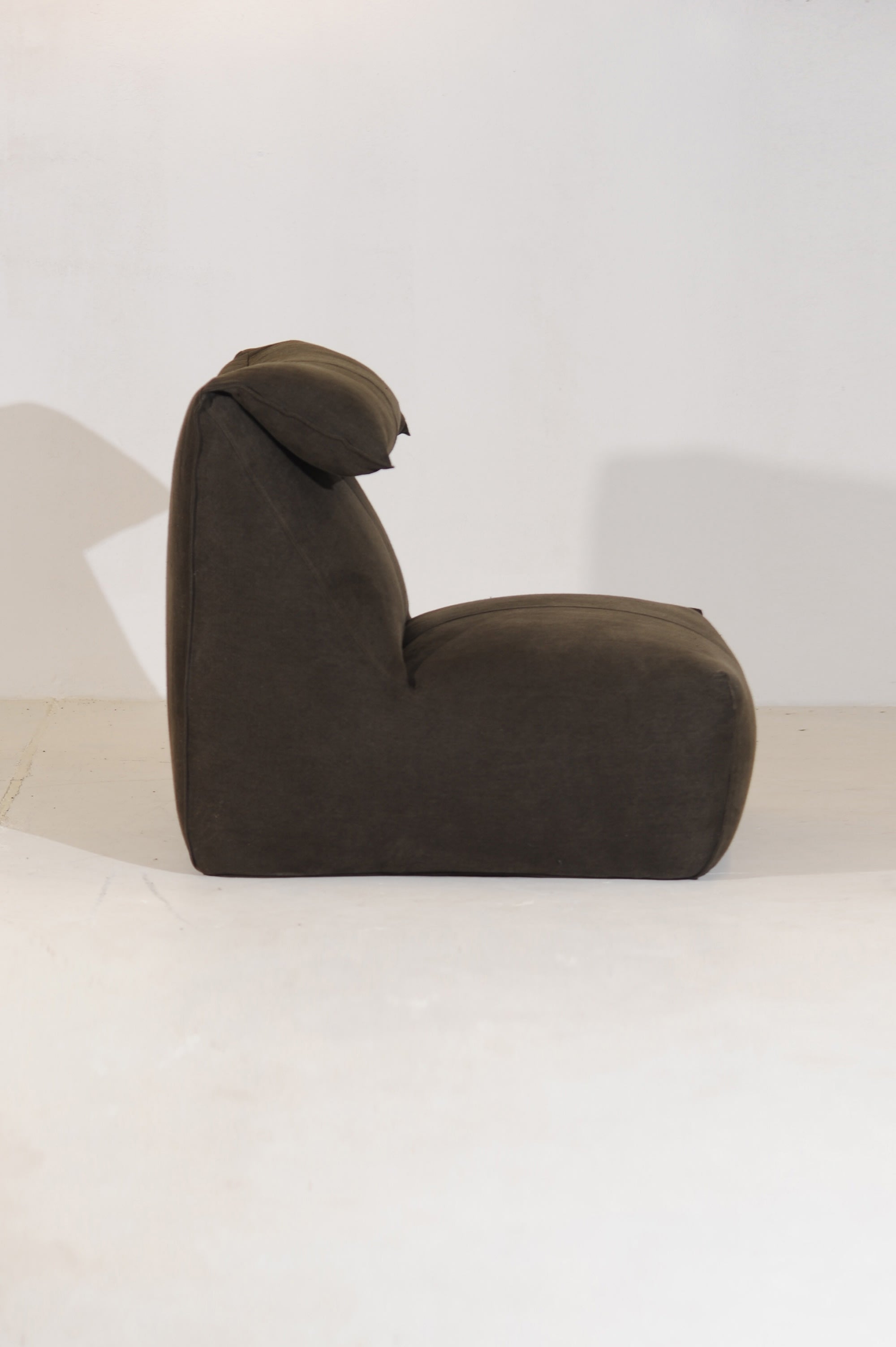 Rare Le Bambole Set of Lounge Chairs by Mario Bellini for B&B Italia, 1971 — lifestyle setting