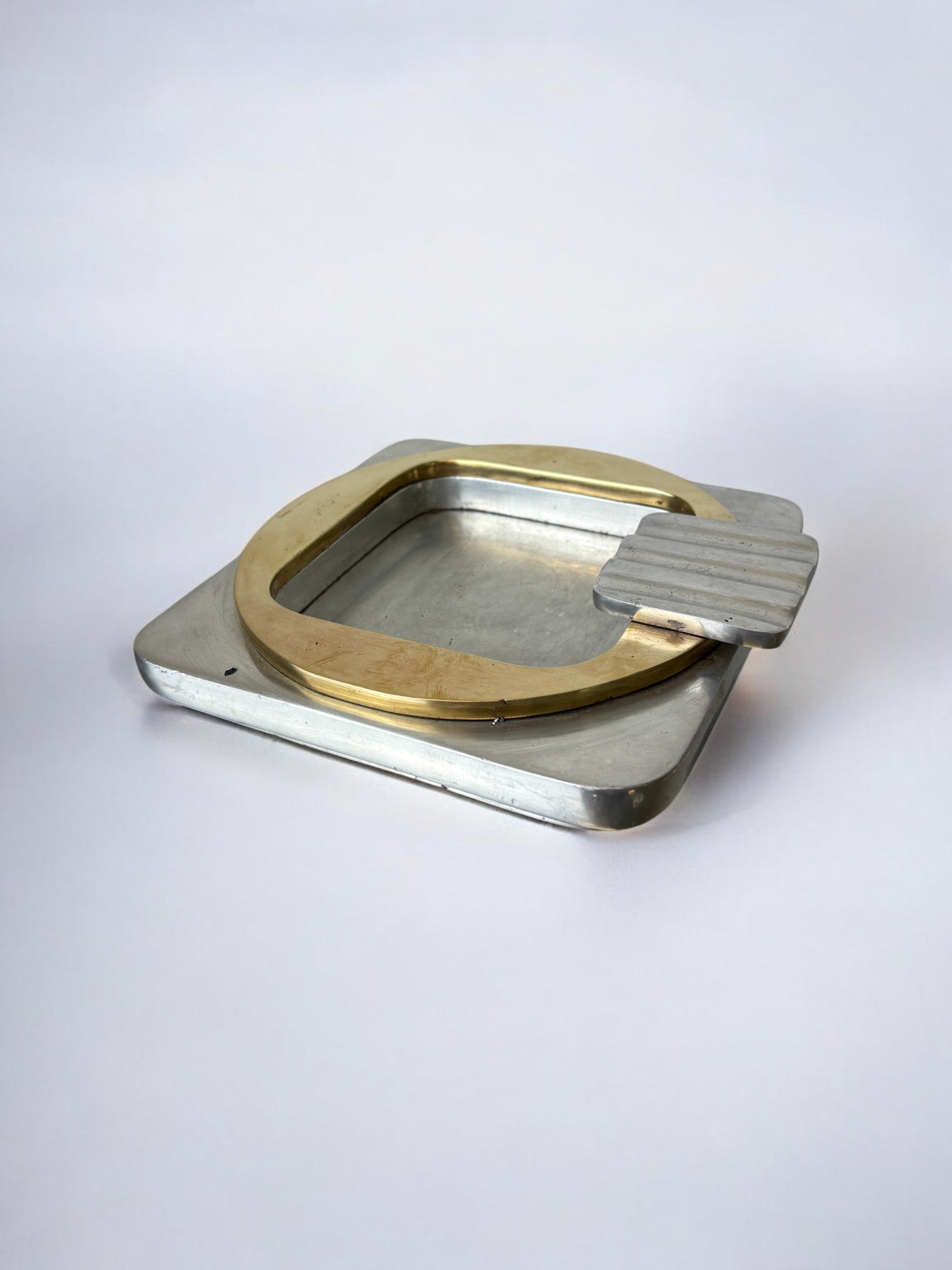 Sculptural brutalist ashtray by Leopold, Spain, 1970's by Malamar Studio | The Oblist