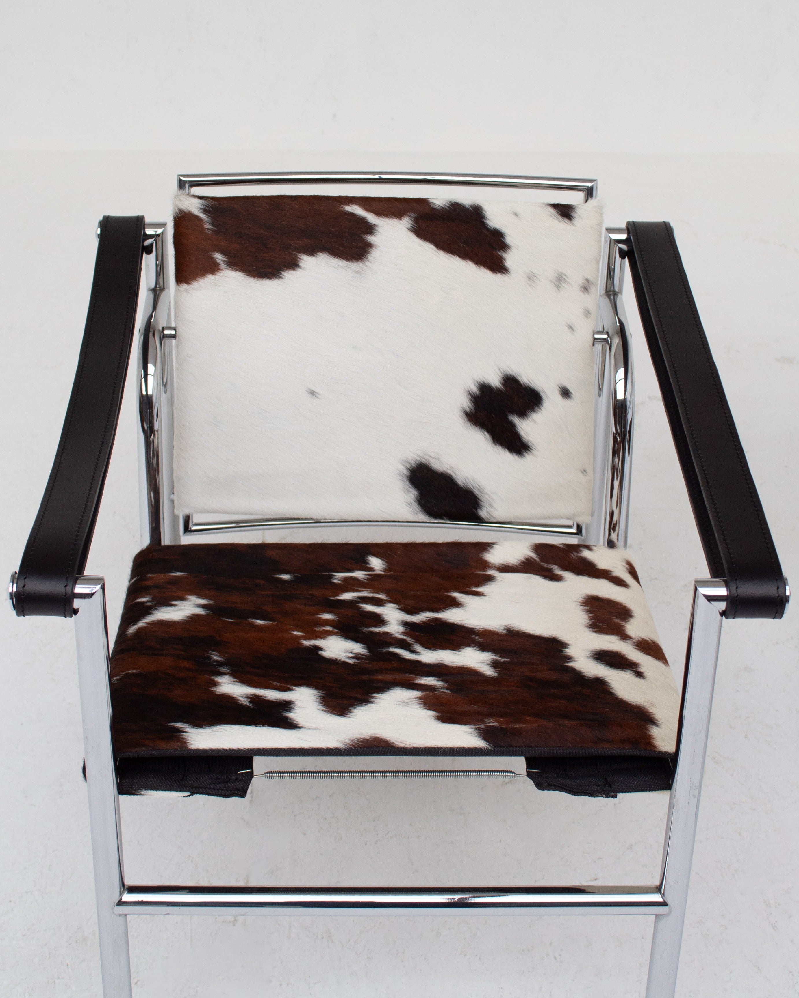 Set of 2 Le Corbusier, Pierre Jeanneret, Charlotte Perriand LC1 Chairs by Cassina