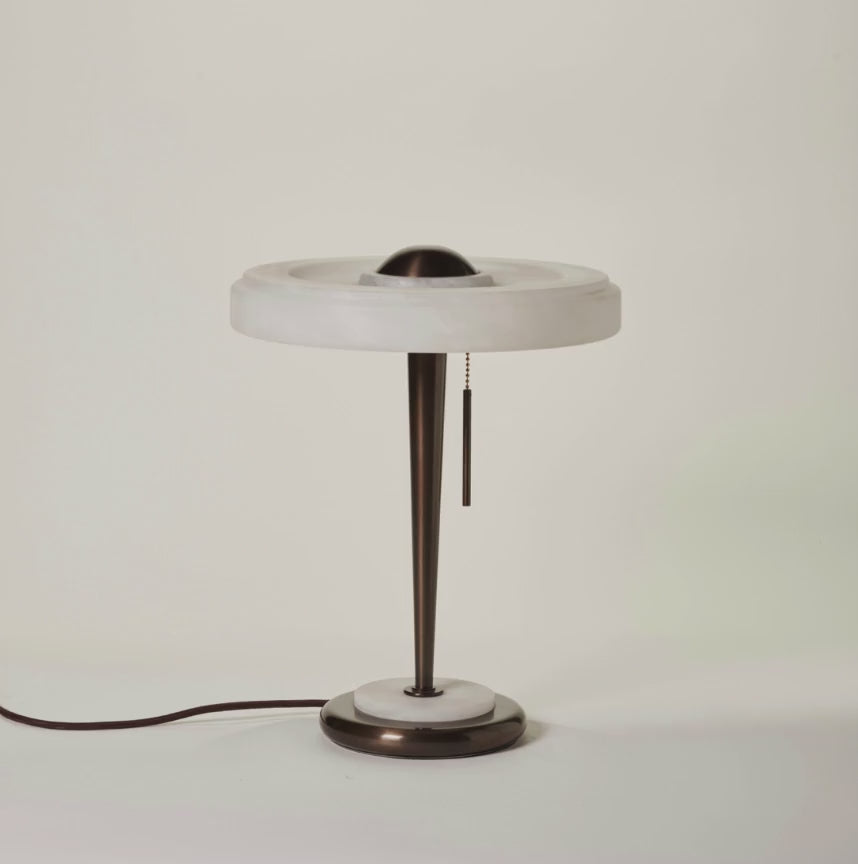 "BENNY" table Lamp in alabaster and bronze - Video