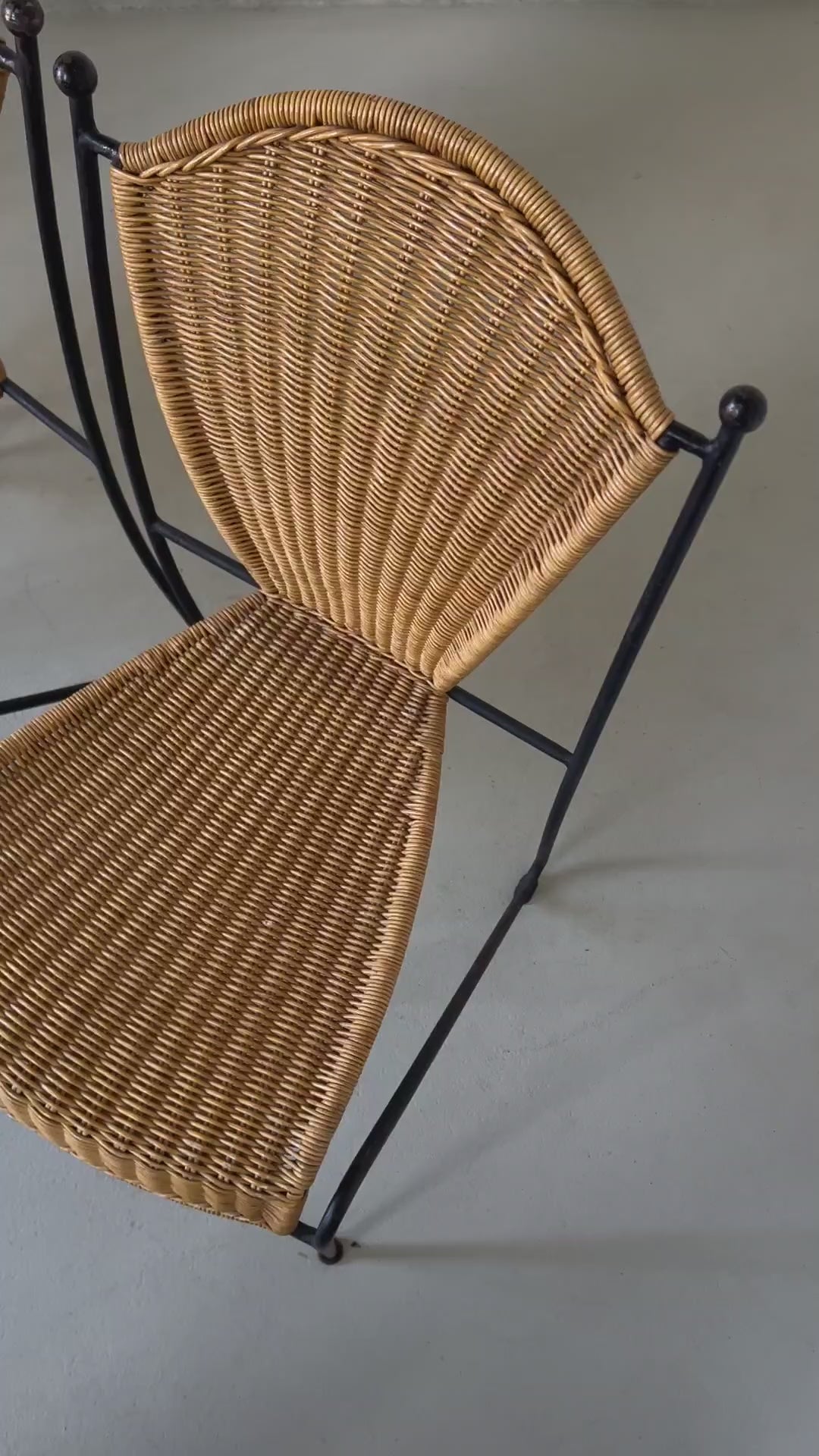 4 Frederick Weinberg Wicker Iron Chairs | 1960s - Video