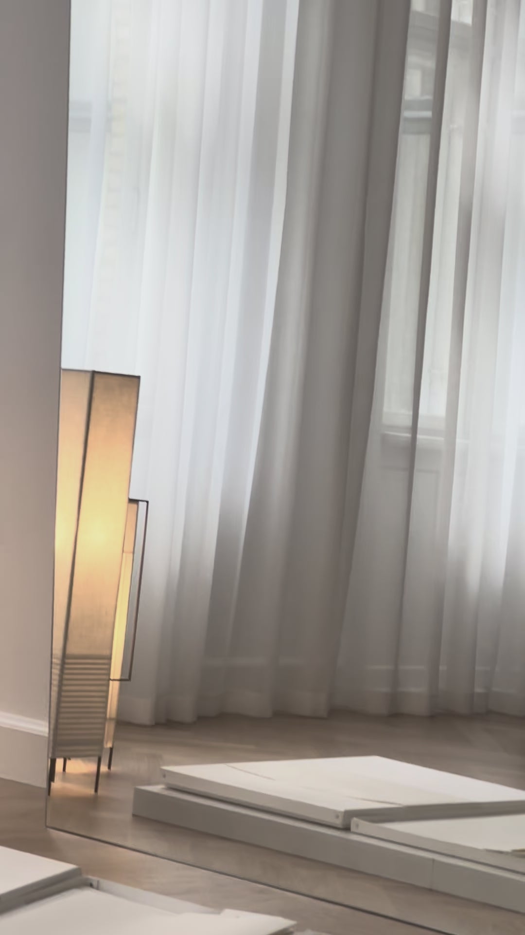 biiit 003 / Table lamp - Video
