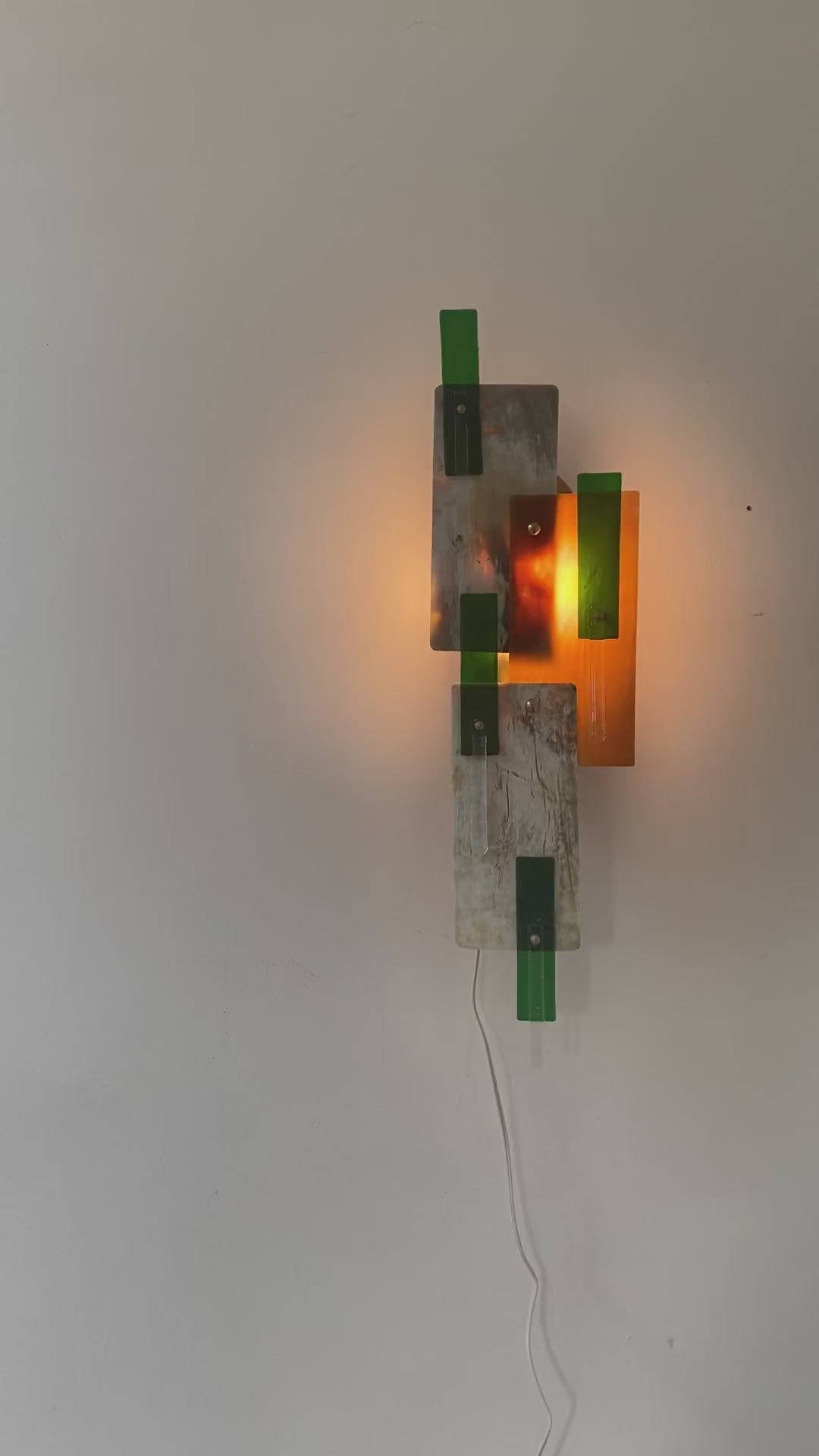 Horn and Glass Wall light D;2025 - Video