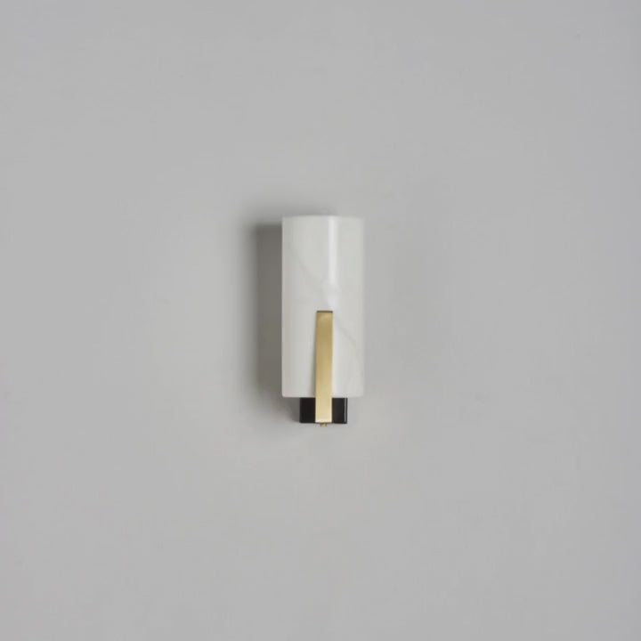 ZENO Wall Sconce in alabaster and brass - Video