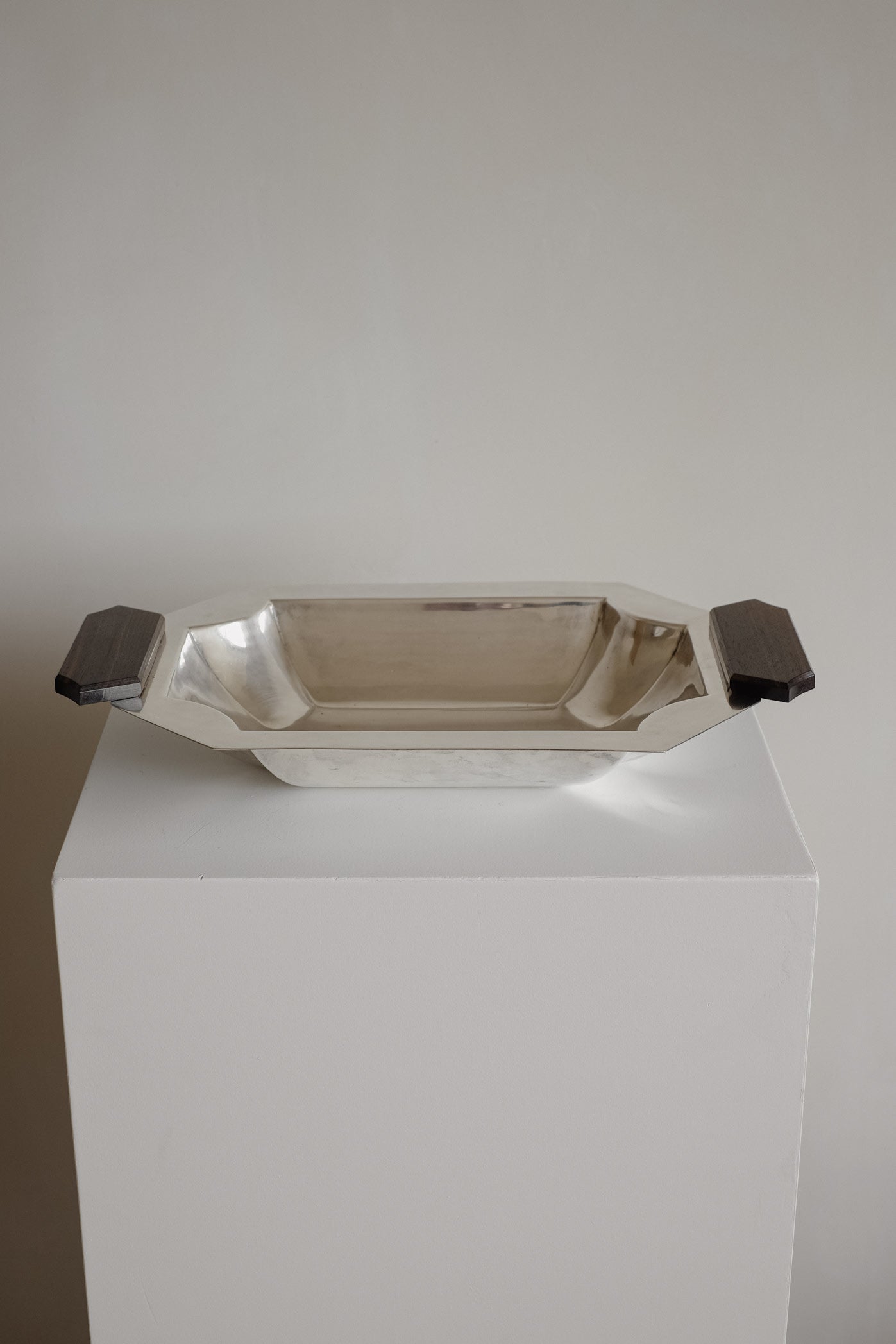 Silver-plated Art Deco Dish  — detail view