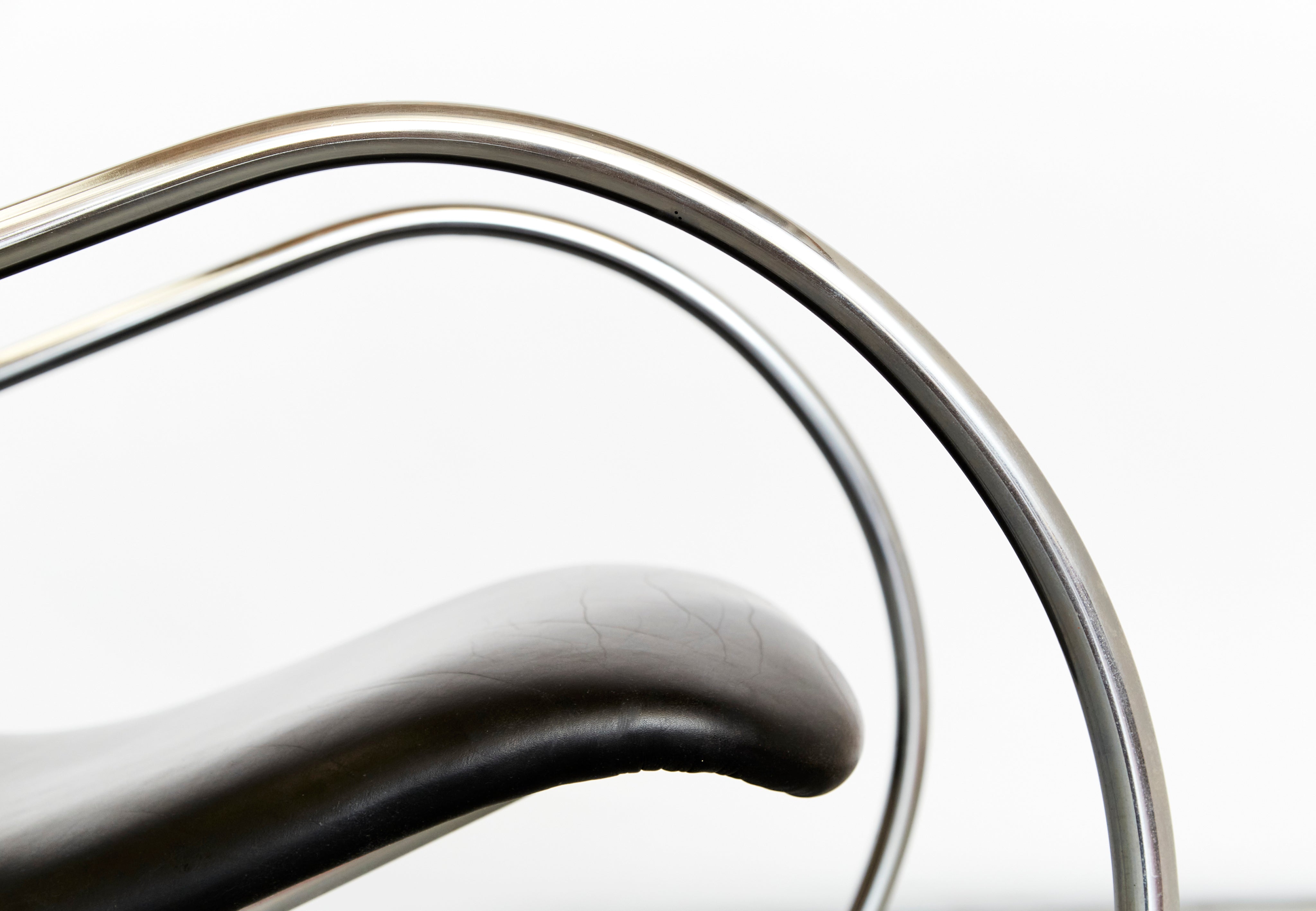 Chaise à bascule en porte-à-faux S826 en chrome par Ulrich Böhme