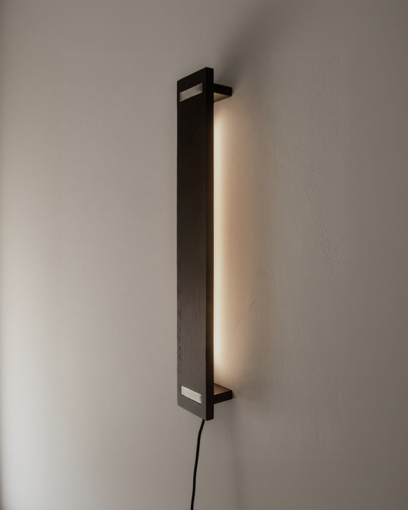 The Flare Wall Lamp by COSEINCORSO | The Oblist