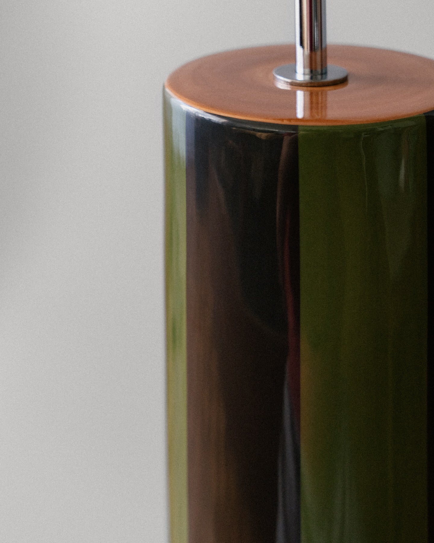 Ombrellina" Table Lamp - Dill Pickle & Faded Black — close-up of glossy green finish