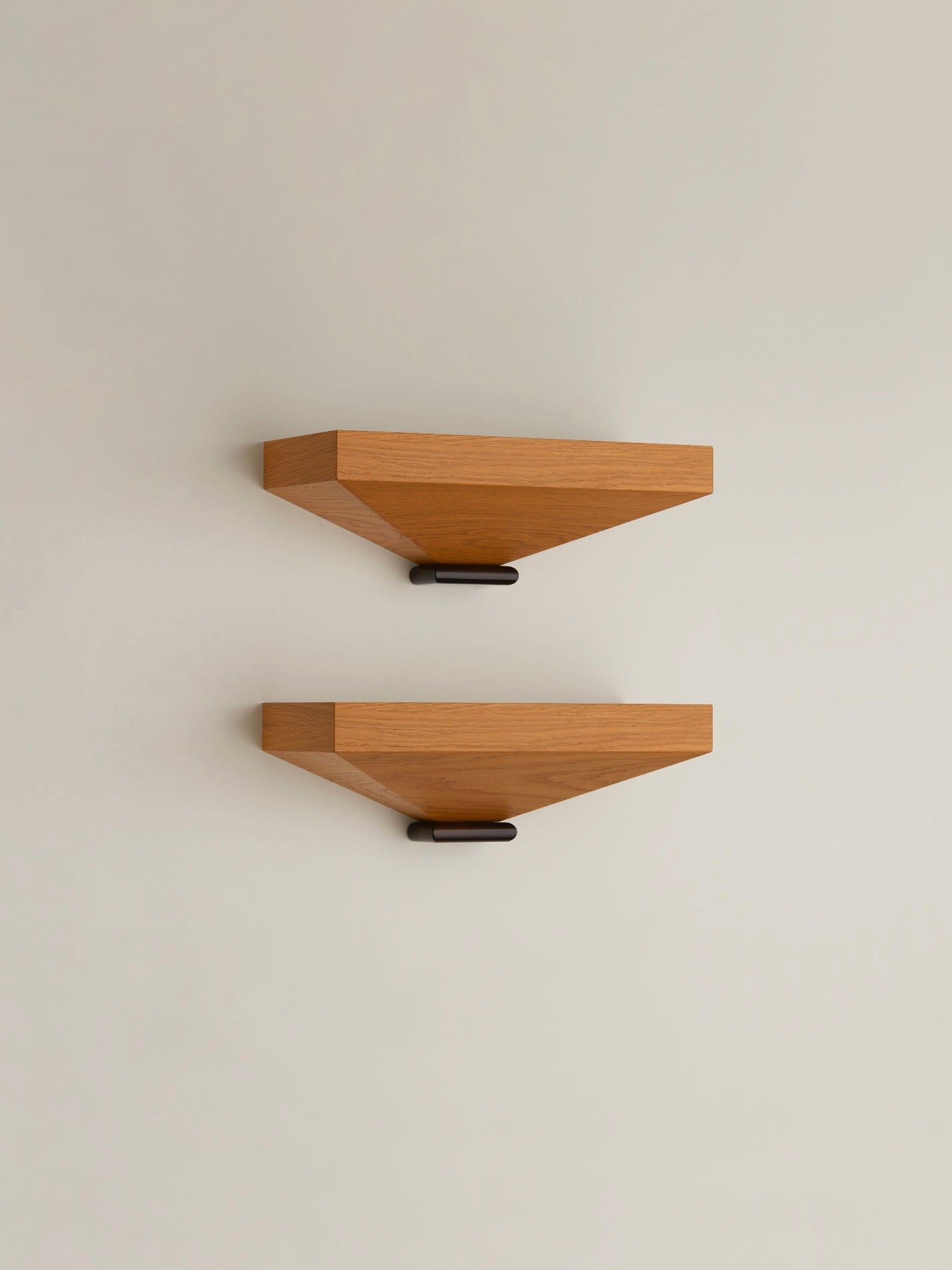 "La Corbeille" Wall Sconce, in oak and lacquer by HAUVETTE & MADANI | The Oblist
