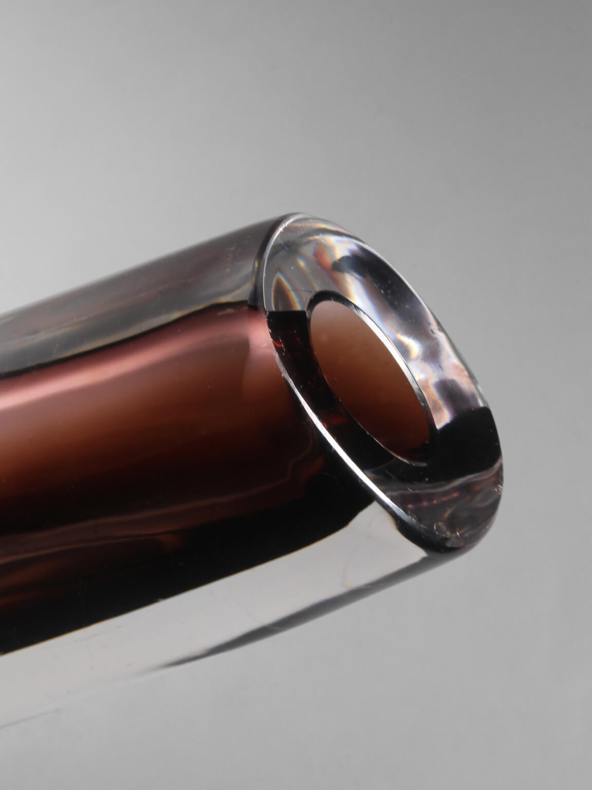 Vicke Lindstrand Sommerso Glass Vase In Clear And Brown, For Kosta Boda, 1960s, Signed — lifestyle setting