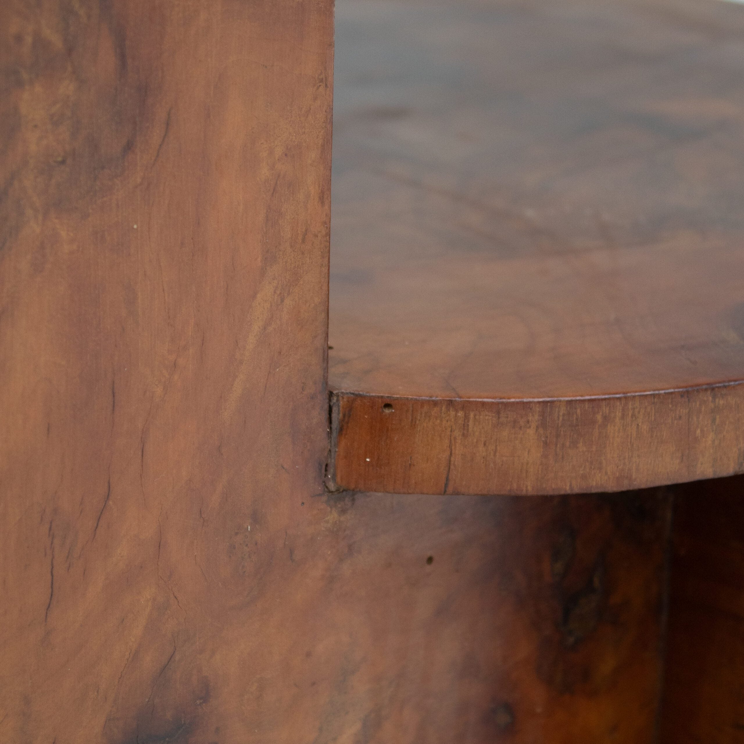 Art Deco Etagere Shelf Unit — top view of wooden shelf edge