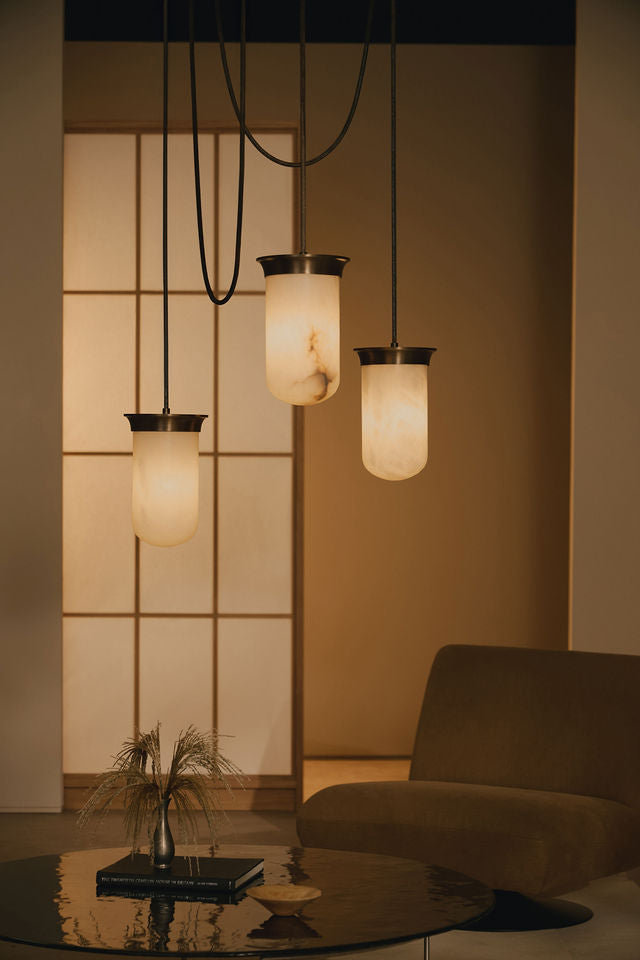 Alabaster Lanterns - YUKIMI Linear Triple Pendants — detail view