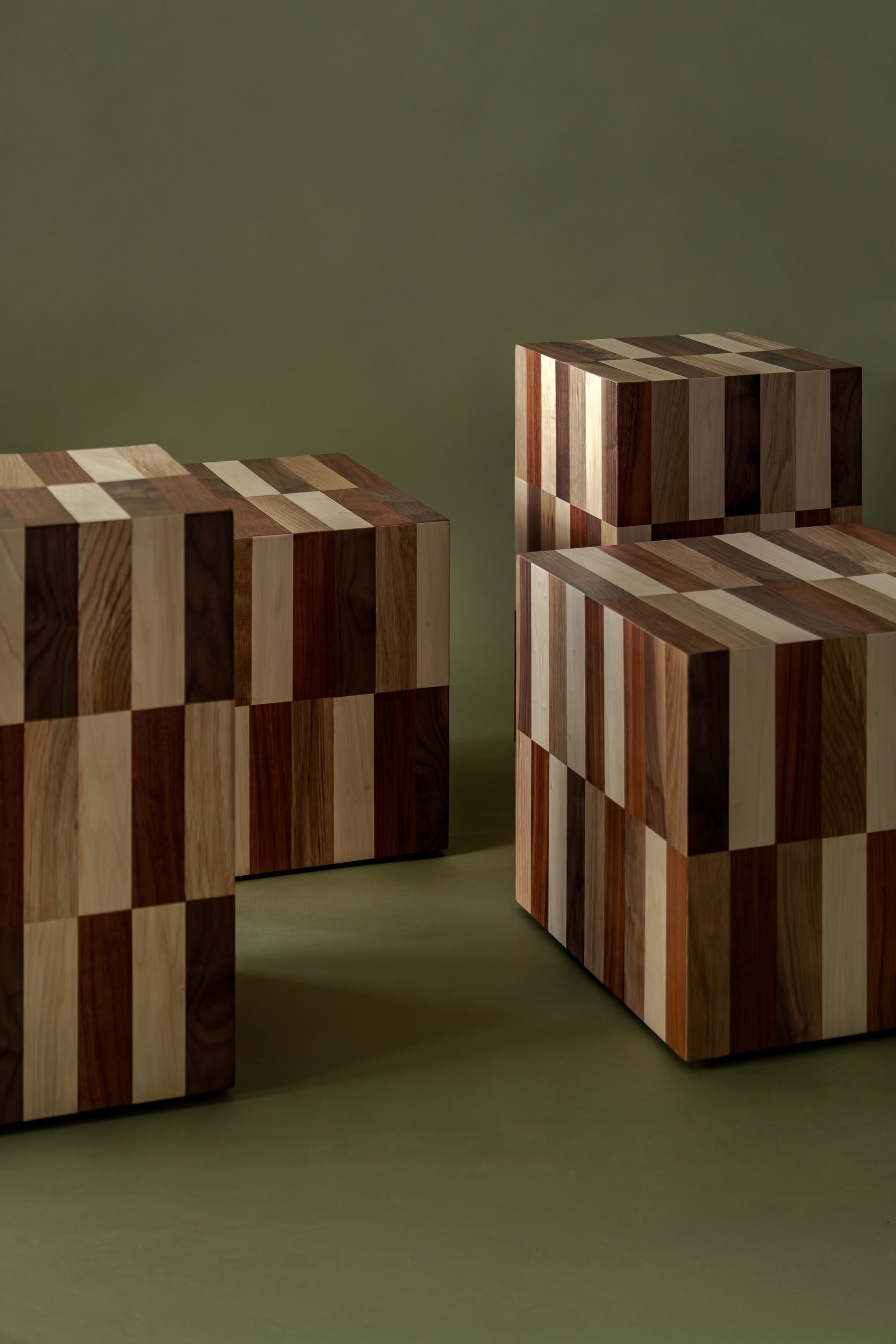 Table d'appoint en bois MORA