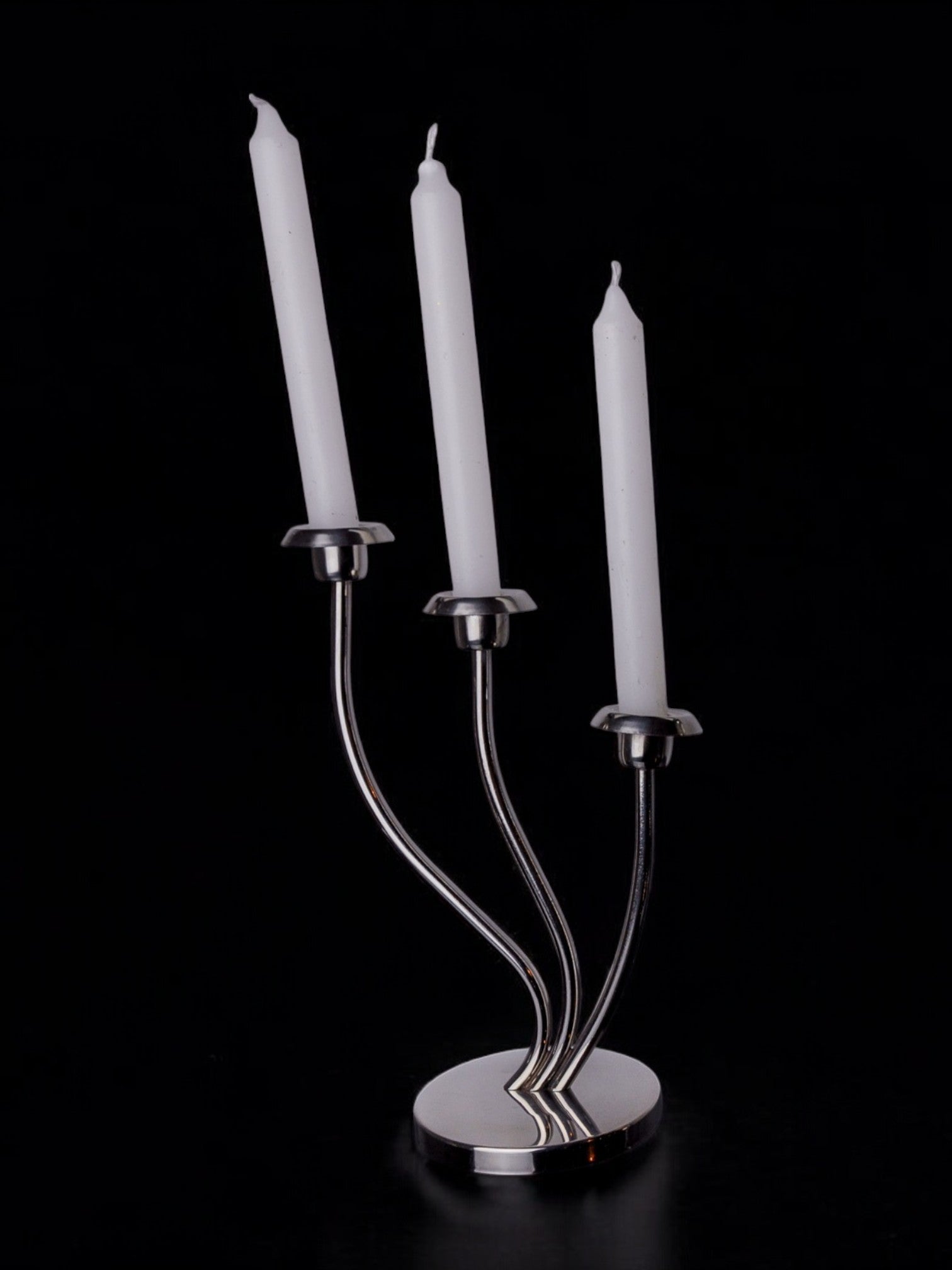 Art deco candlestick in stainless steel 3 flames, Spain, 1970 — detail view