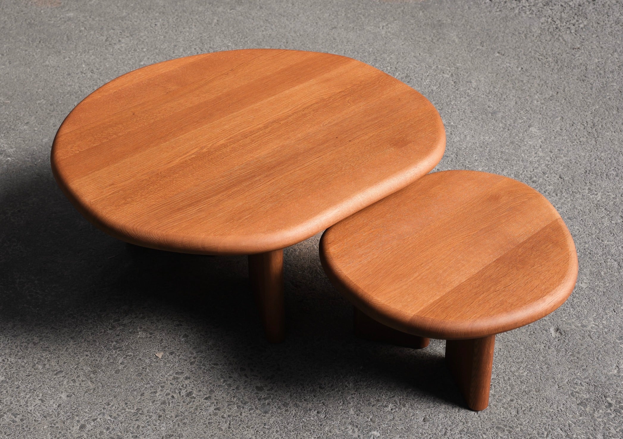 Coffee Table - Ed. Color Honey - Oak — side angle